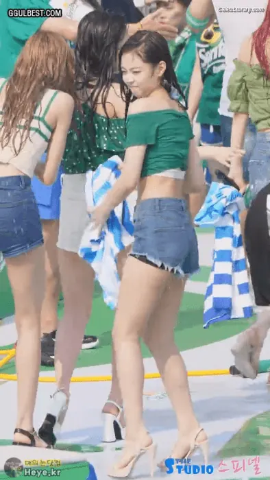 Jennie  BLΛƆKPIИK (Blackpink) photo 17 of 3641