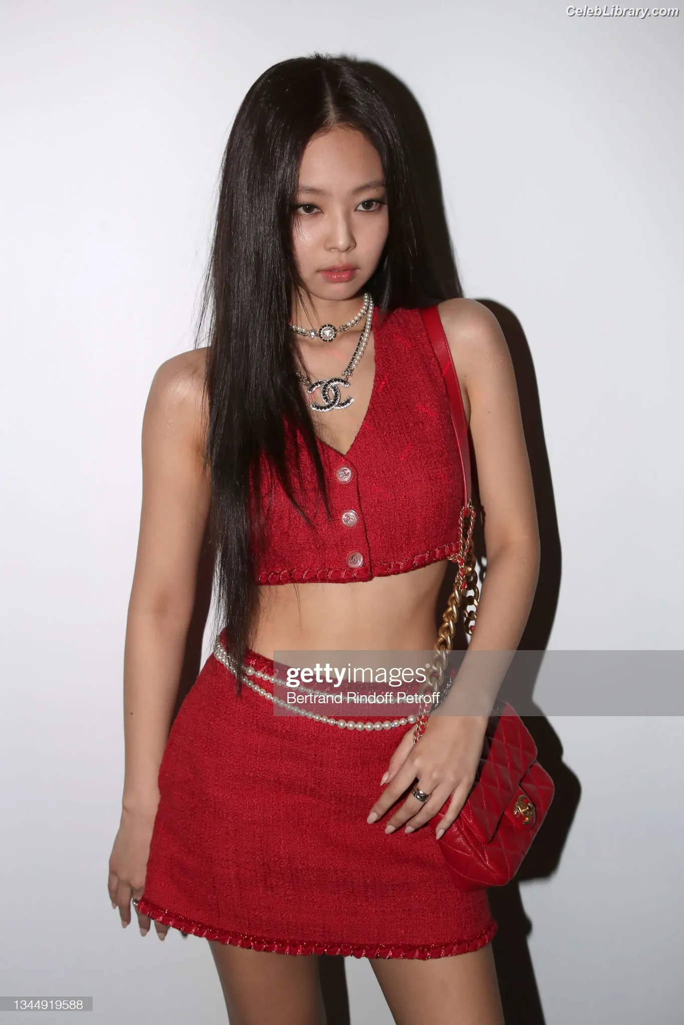 Jennie  BLΛƆKPIИK (Blackpink) photo 19 of 3641