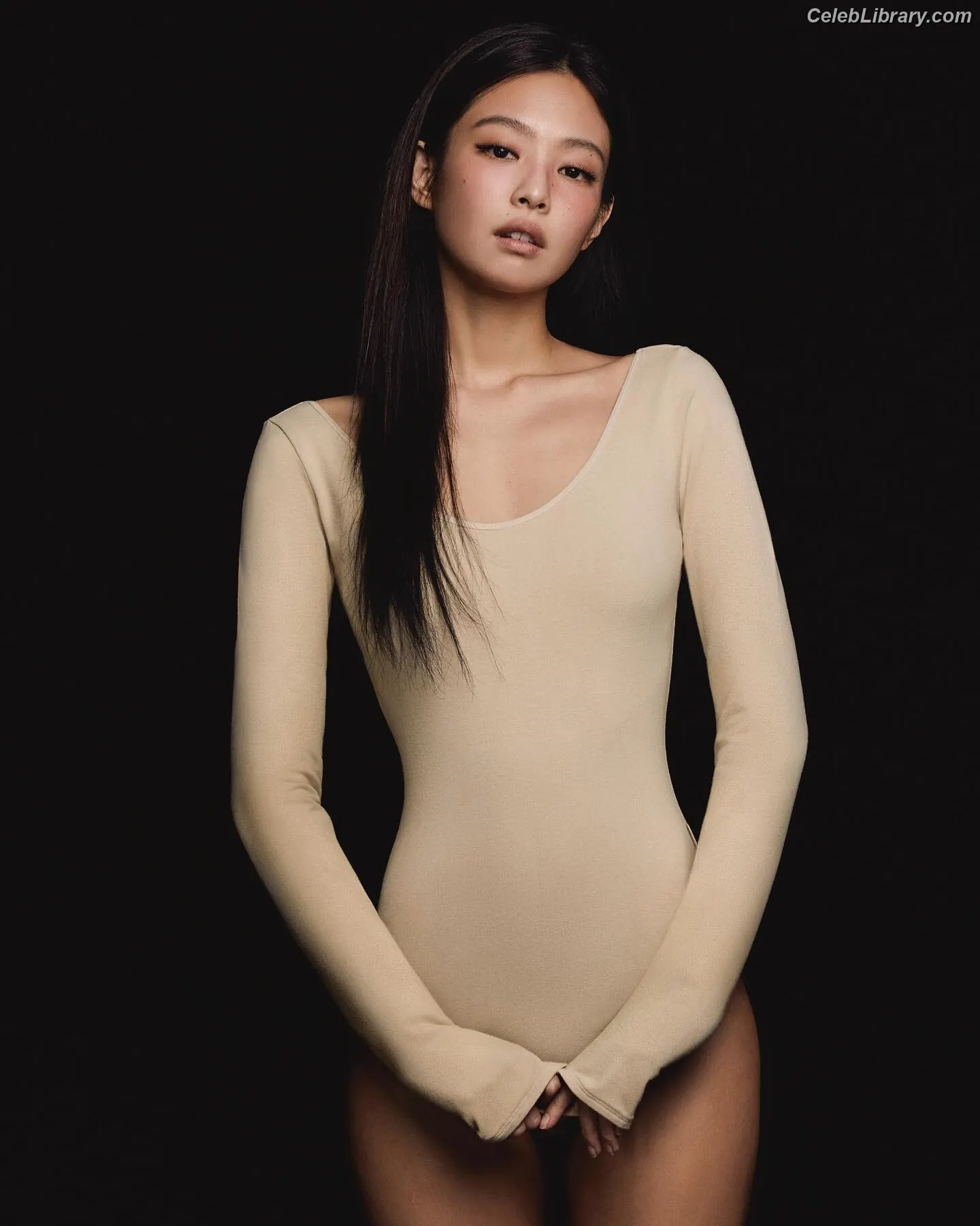 Jennie  BLΛƆKPIИK (Blackpink) photo 14 of 3641
