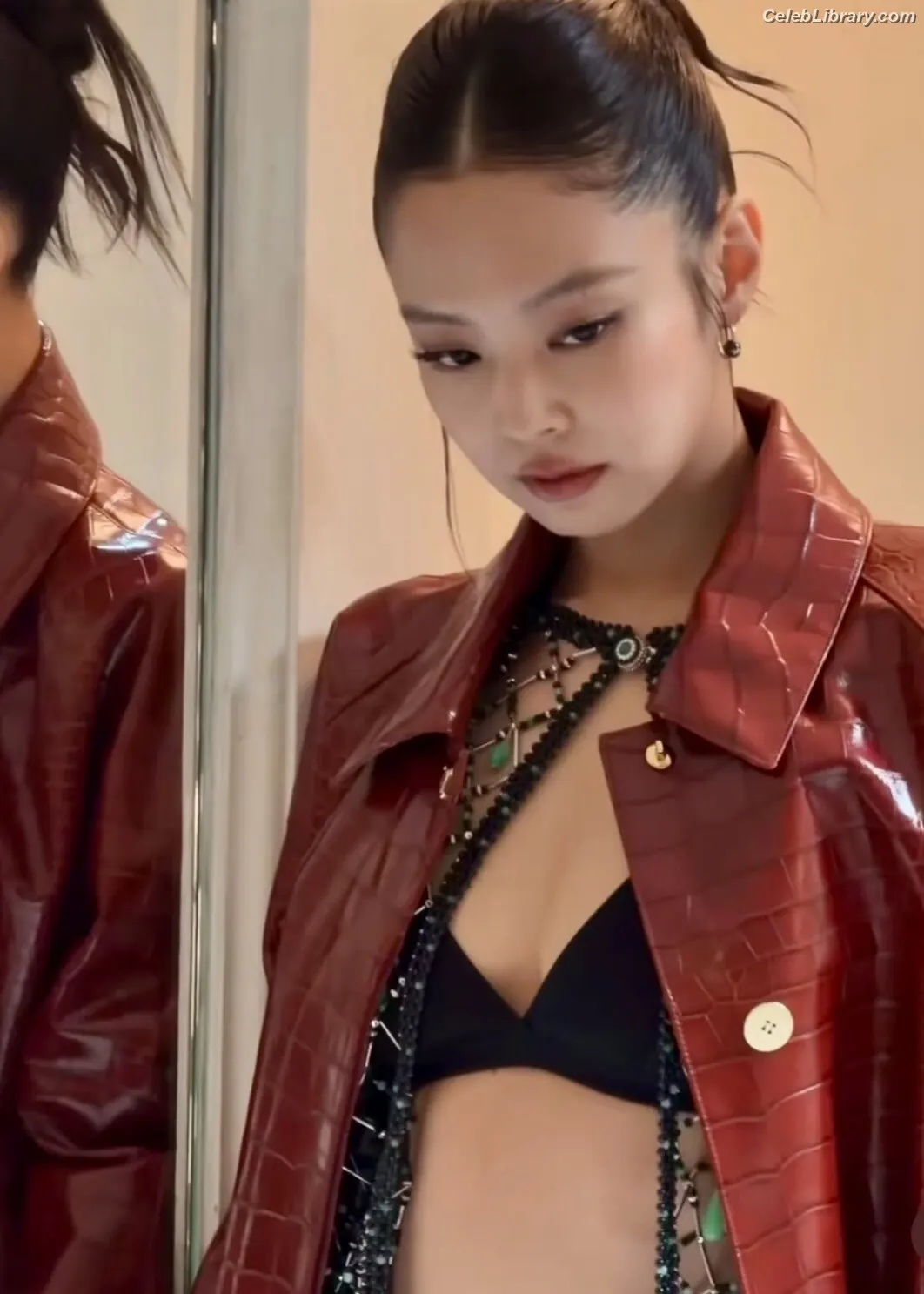 Jennie  BLΛƆKPIИK (Blackpink) photo 12 of 3641