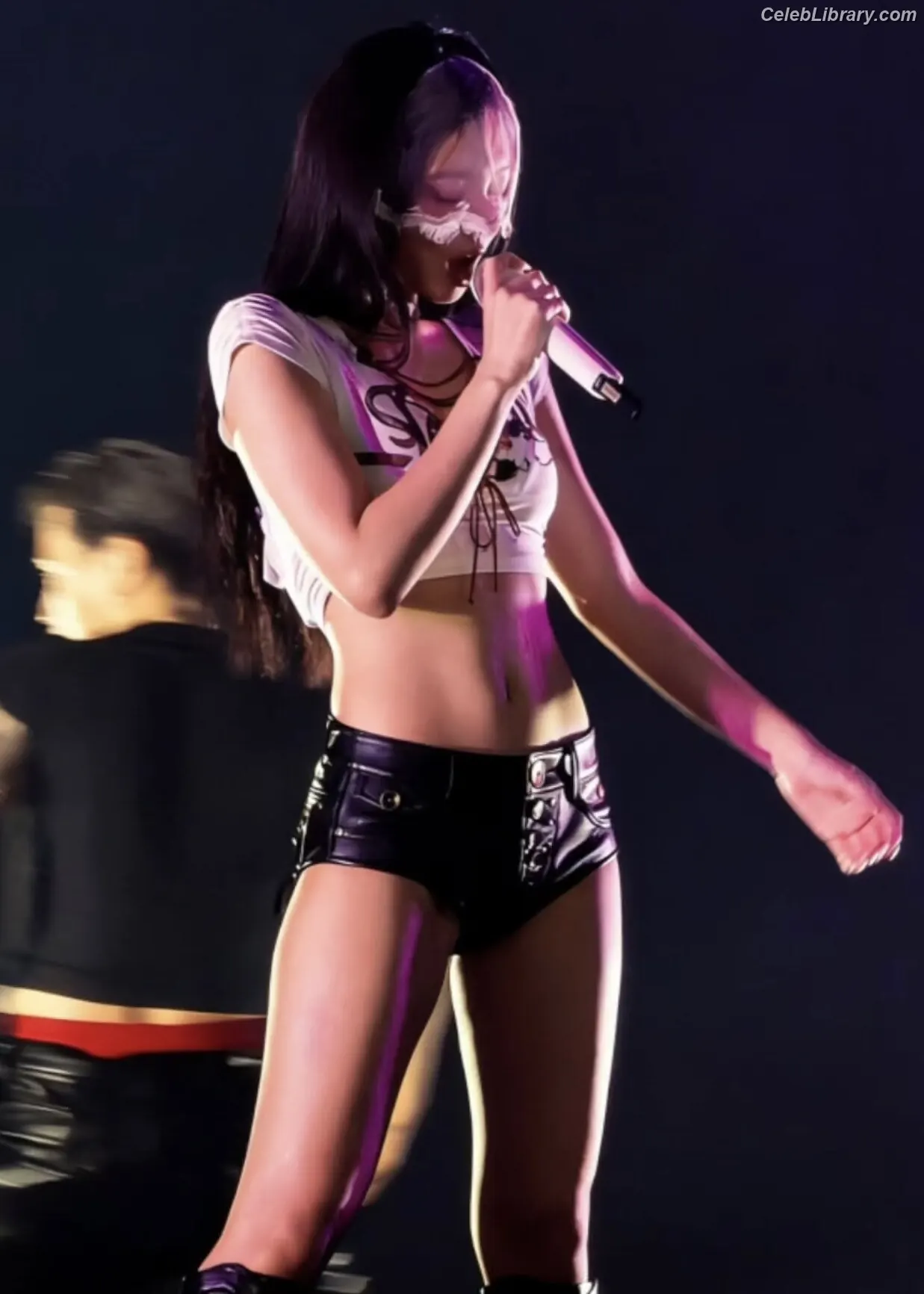 Jennie  BLΛƆKPIИK (Blackpink) photo 1 of 3641