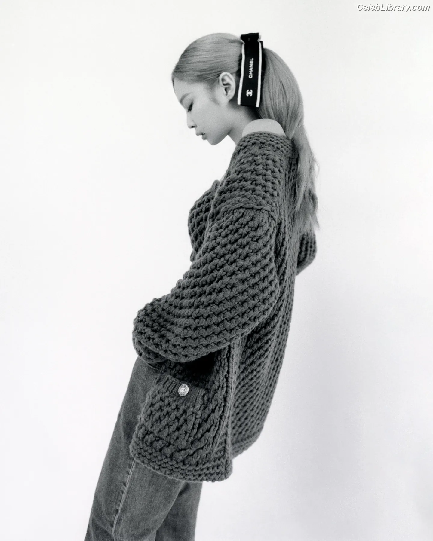 Jennie  BLΛƆKPIИK (Blackpink) photo 2 of 3641