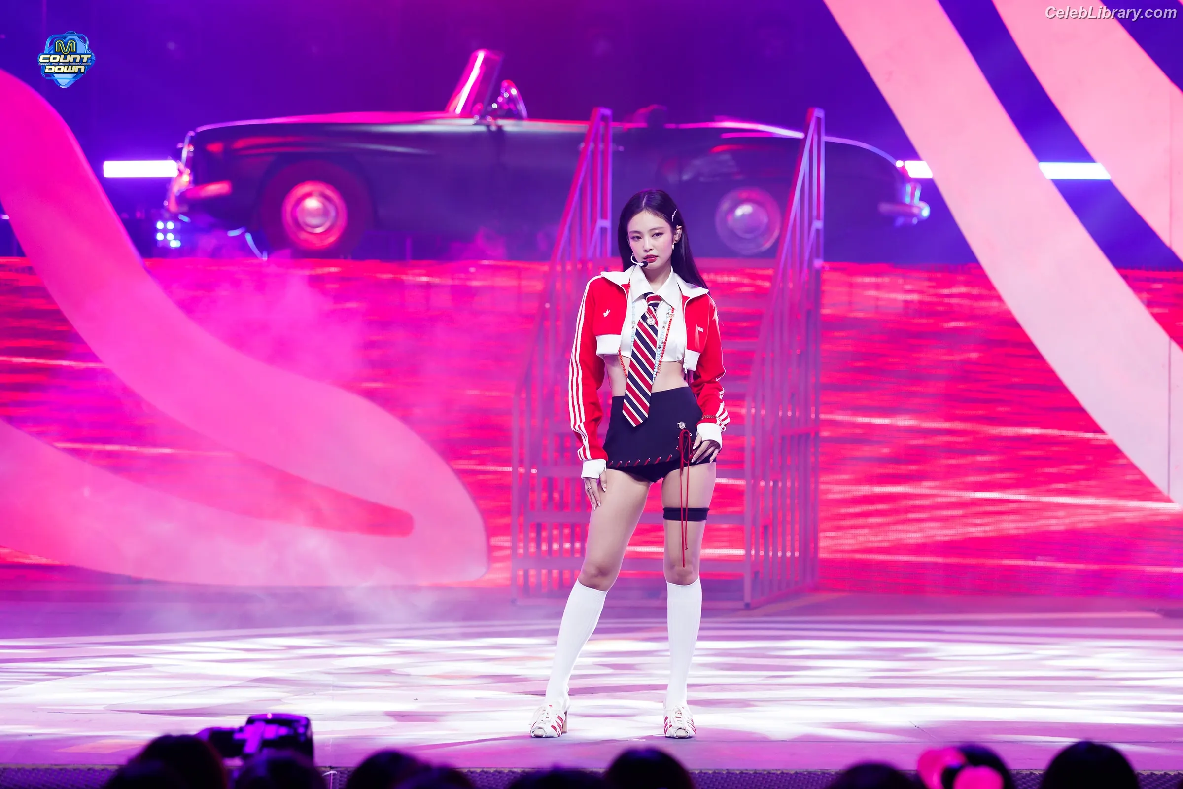 Jennie  BLΛƆKPIИK (Blackpink) photo 5 of 3641