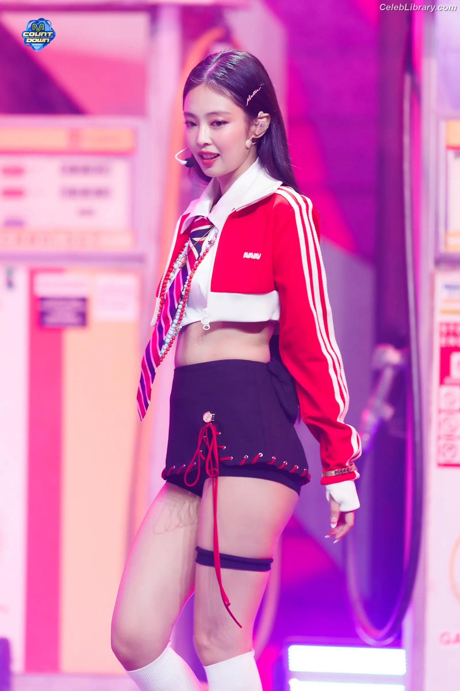 Jennie  BLΛƆKPIИK (Blackpink) photo 6 of 3641