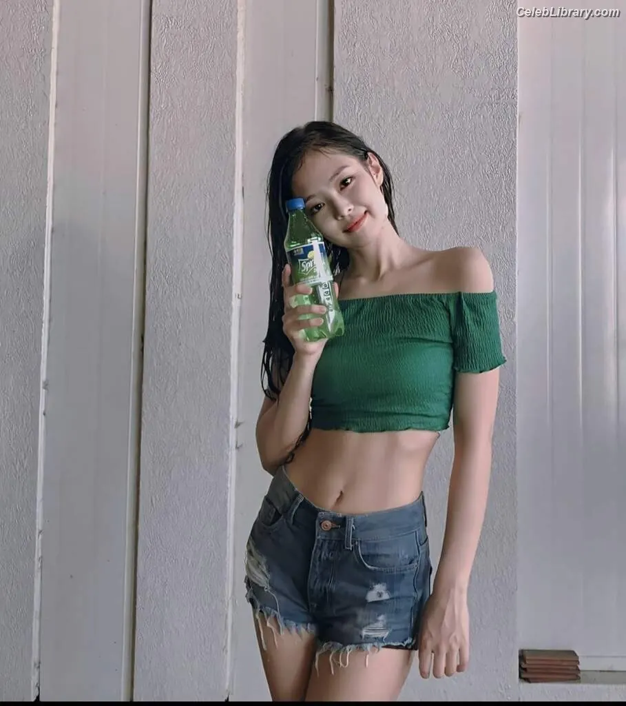Jennie  BLΛƆKPIИK (Blackpink) photo 12 of 3641