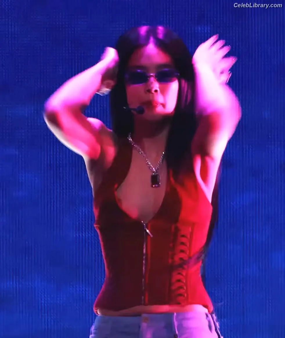 Jennie BLΛƆKPIИK (Blackpink) photo 3 of 3641