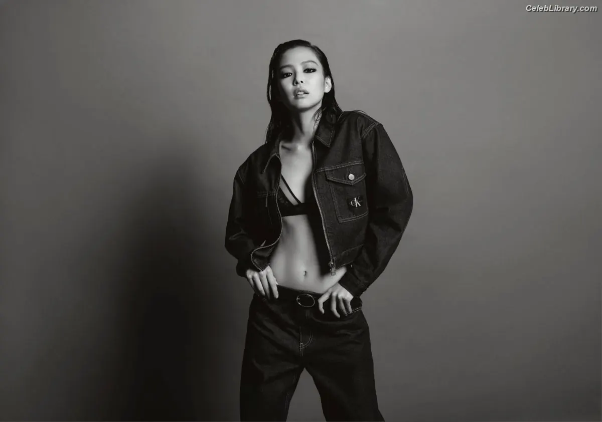 Jennie  BLΛƆKPIИK (Blackpink) photo 16 of 3641