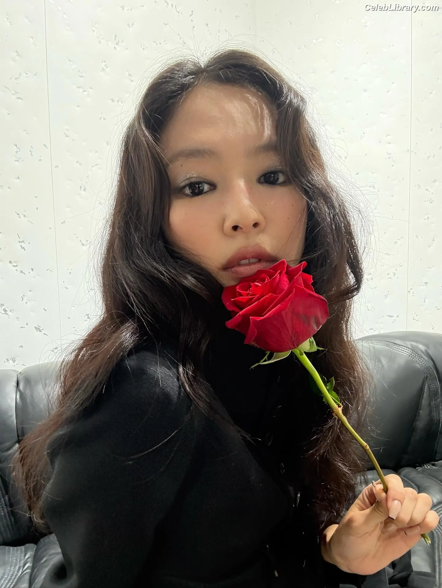 Jennie  BLΛƆKPIИK (Blackpink) photo 16 of 3641