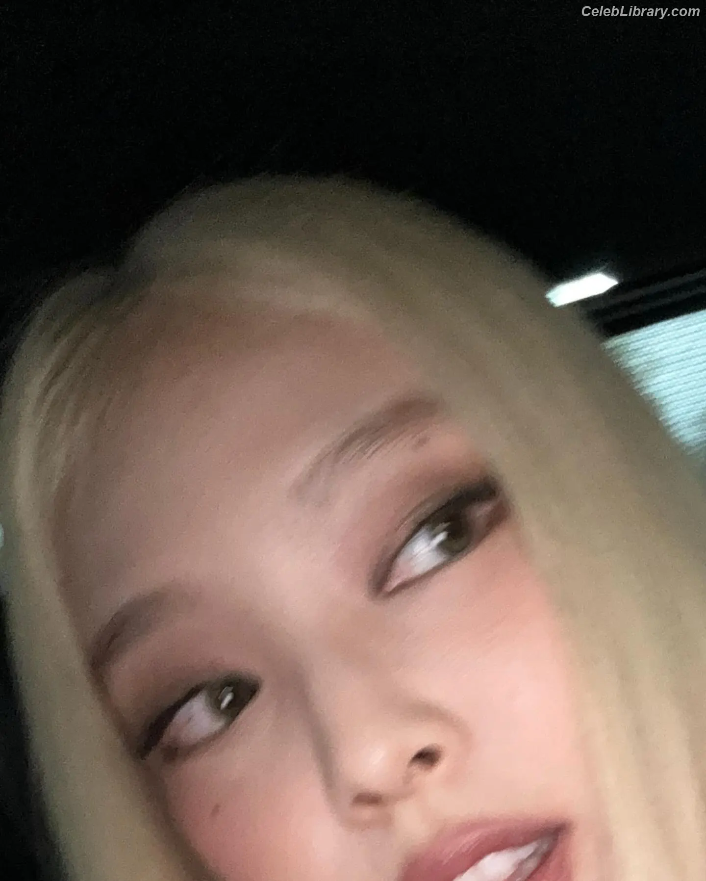Jennie BLΛƆKPIИK (Blackpink) photo 1 of 3641