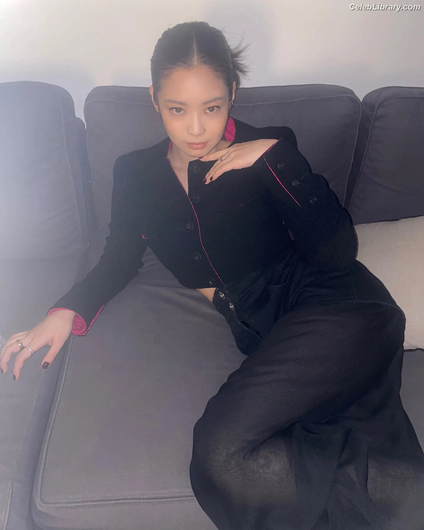 Jennie  BLΛƆKPIИK (Blackpink) photo 17 of 3641