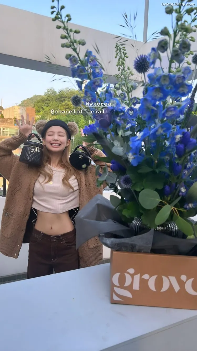 Jennie  BLΛƆKPIИK (Blackpink) photo 22 of 3641