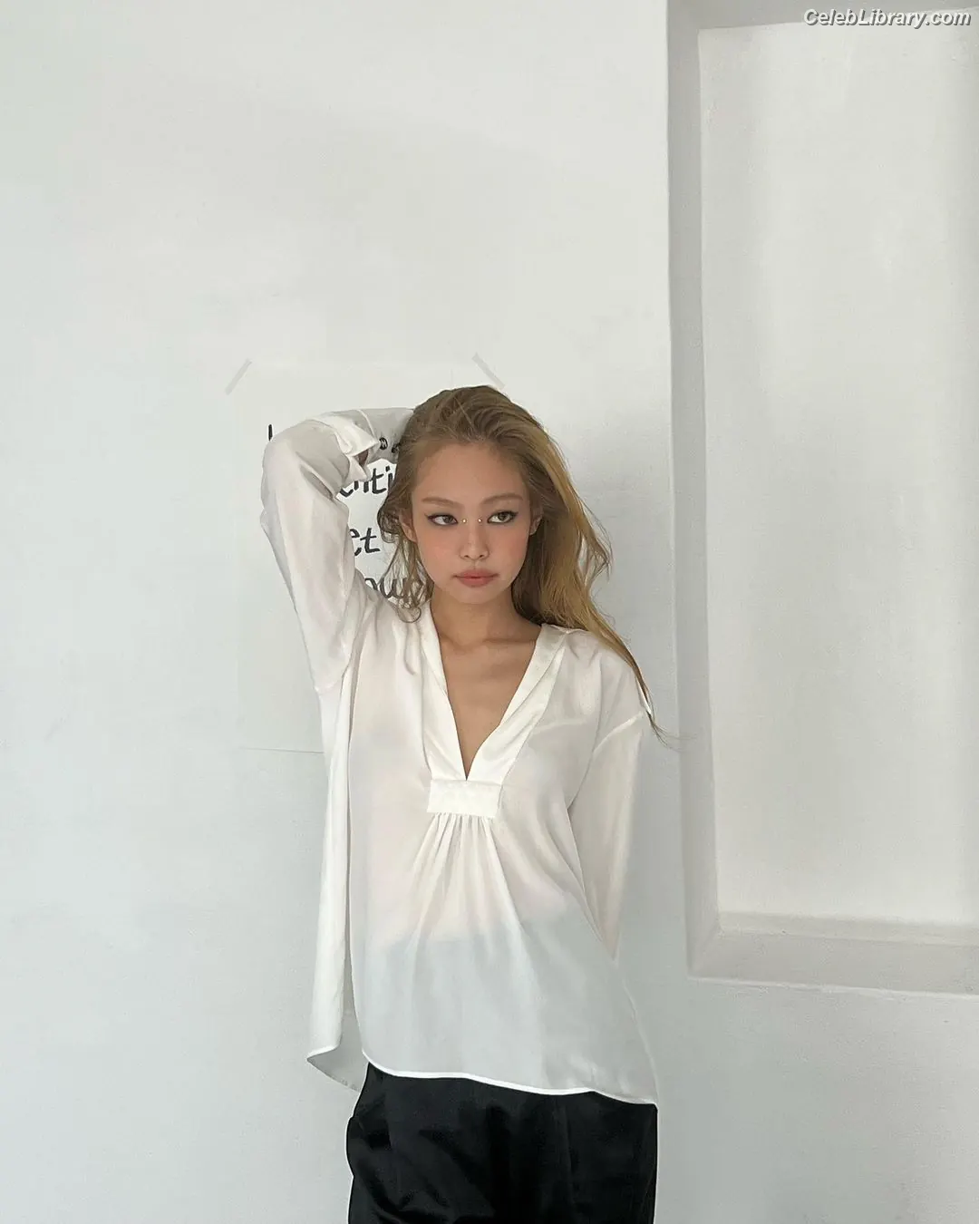 Jennie  BLΛƆKPIИK (Blackpink) photo 10 of 3641