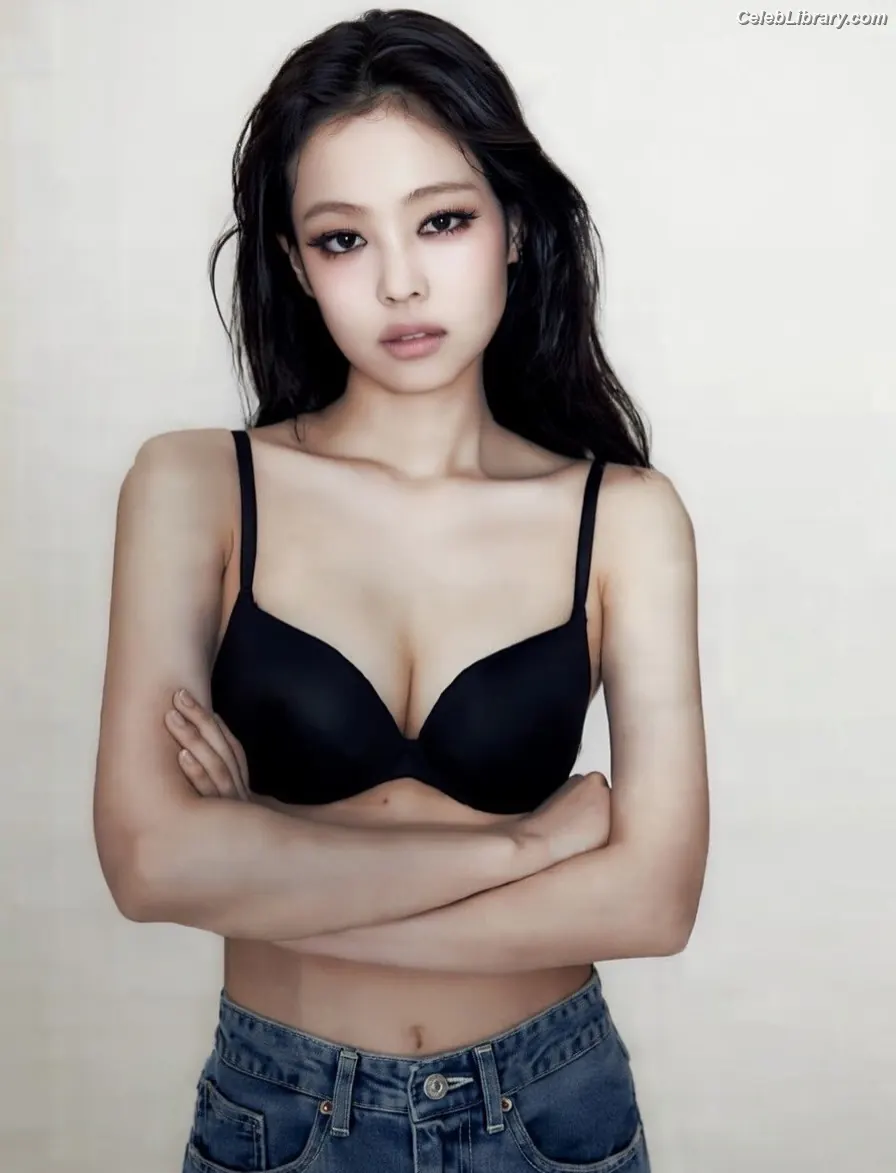 Jennie BLΛƆKPIИK (Blackpink) photo 18 of 3641