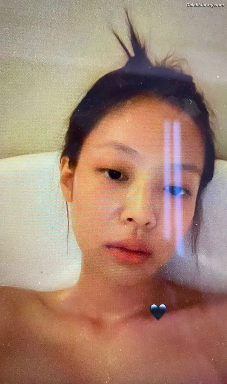 Jennie  BLΛƆKPIИK (Blackpink) photo 17 of 3641