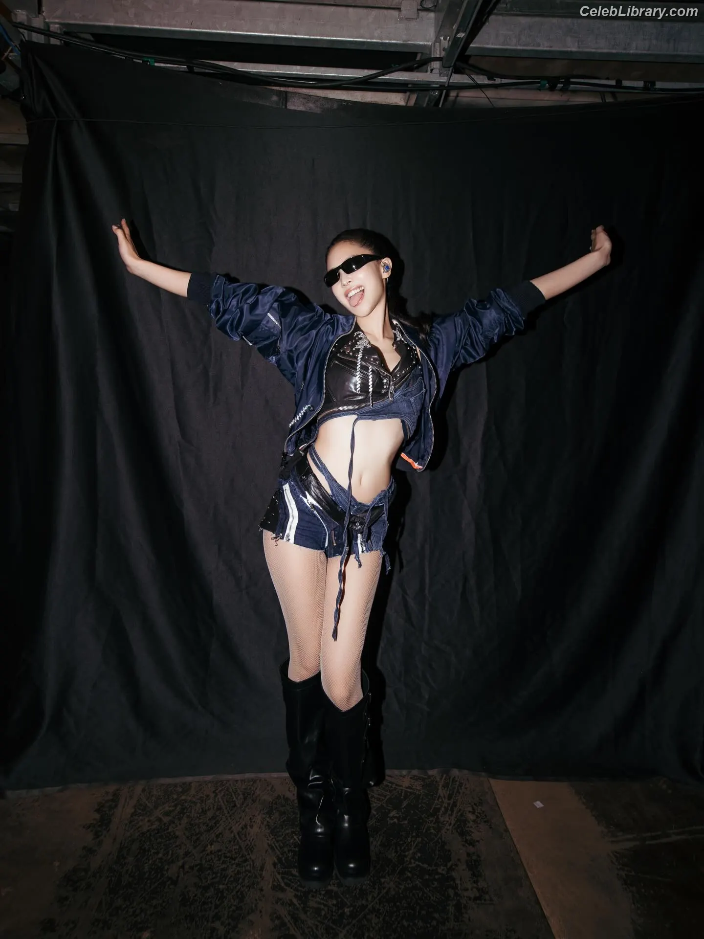 Jennie  BLΛƆKPIИK (Blackpink) photo 4 of 3641