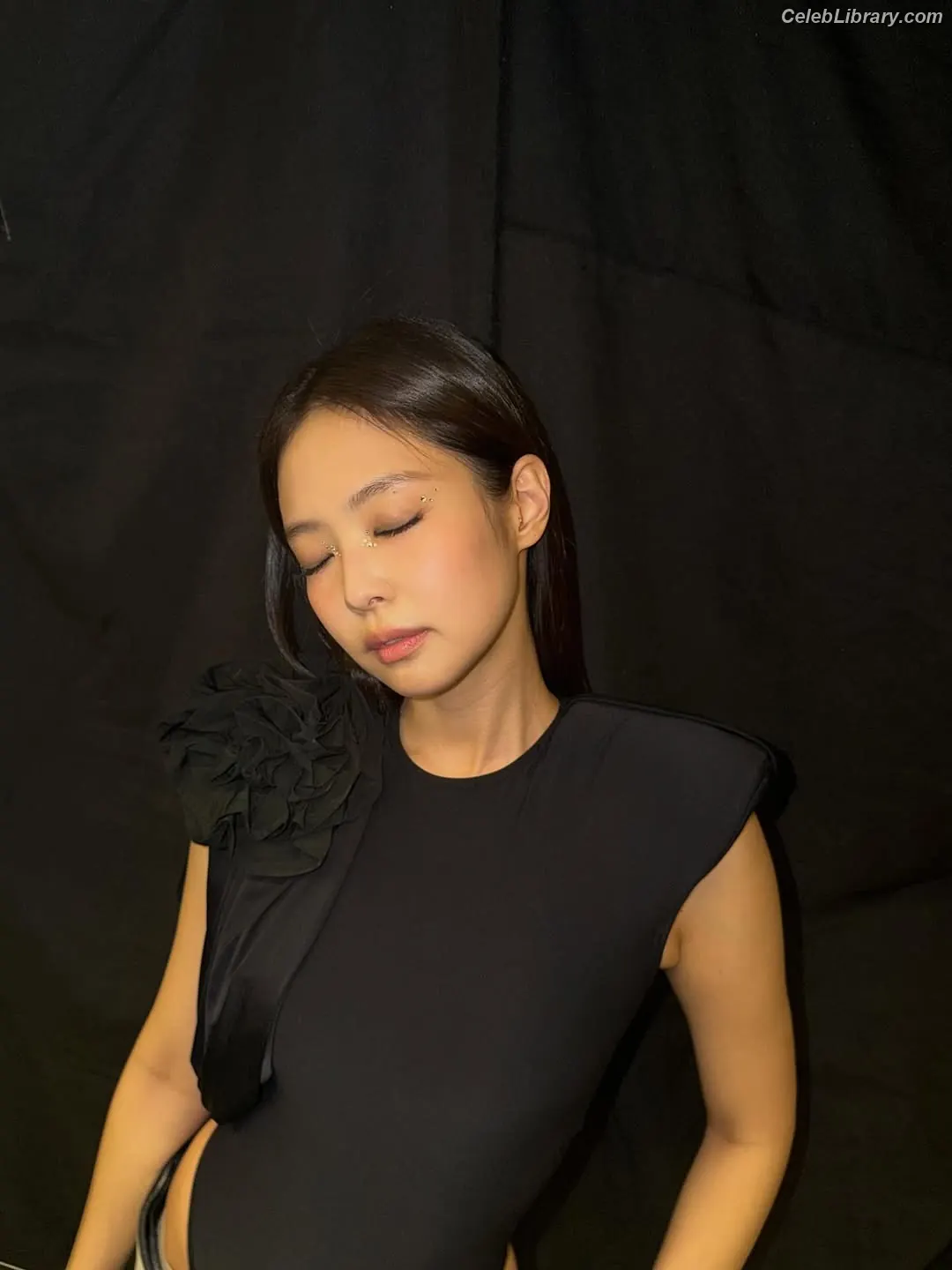 Jennie  BLΛƆKPIИK (Blackpink) photo 14 of 3641