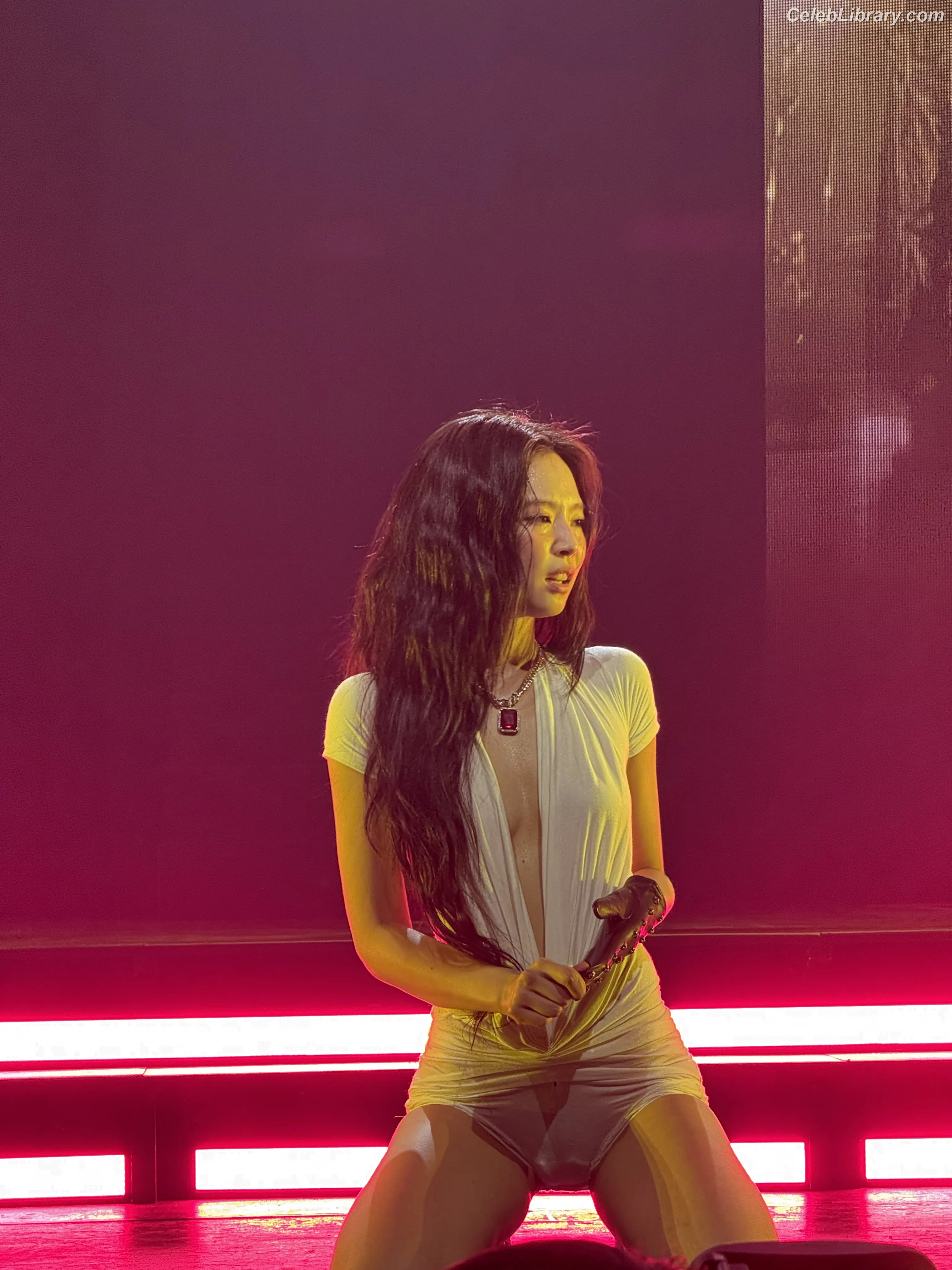 Jennie  BLΛƆKPIИK (Blackpink) photo 1 of 3641