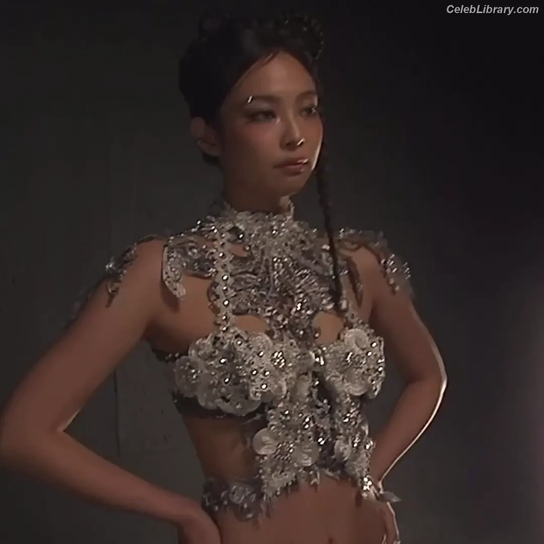 Jennie BLΛƆKPIИK (Blackpink) photo 19 of 3641