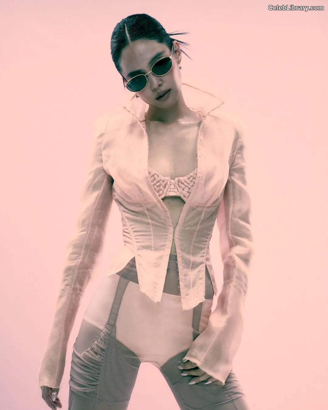 Jennie  BLΛƆKPIИK (Blackpink) photo 23 of 3632