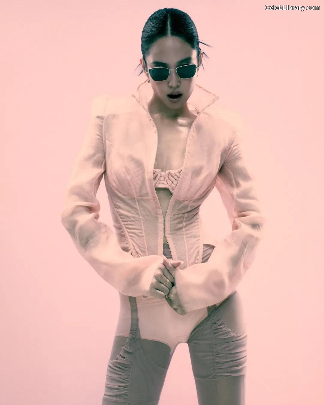 Jennie  BLΛƆKPIИK (Blackpink) photo 24 of 3632