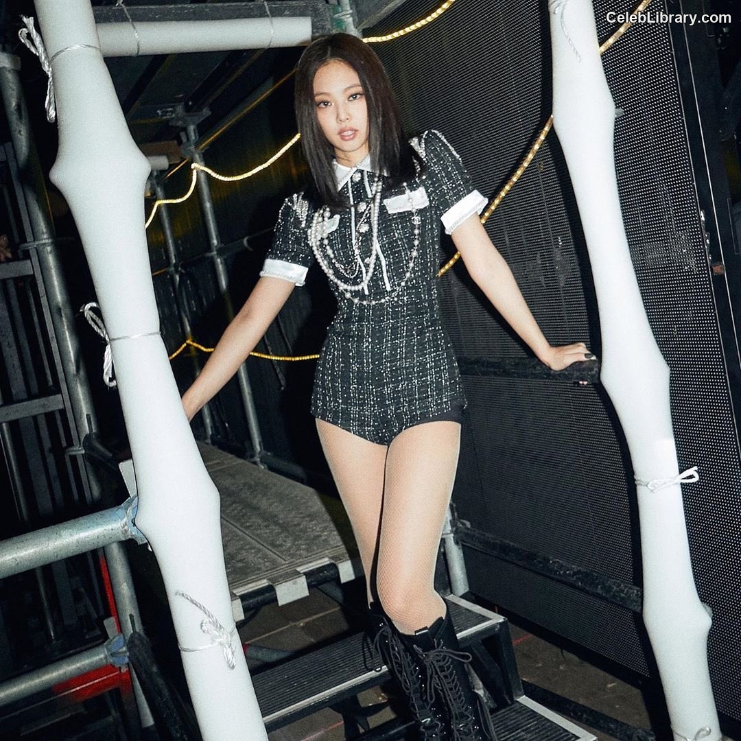 Jennie  BLΛƆKPIИK (Blackpink) photo 17 of 3632
