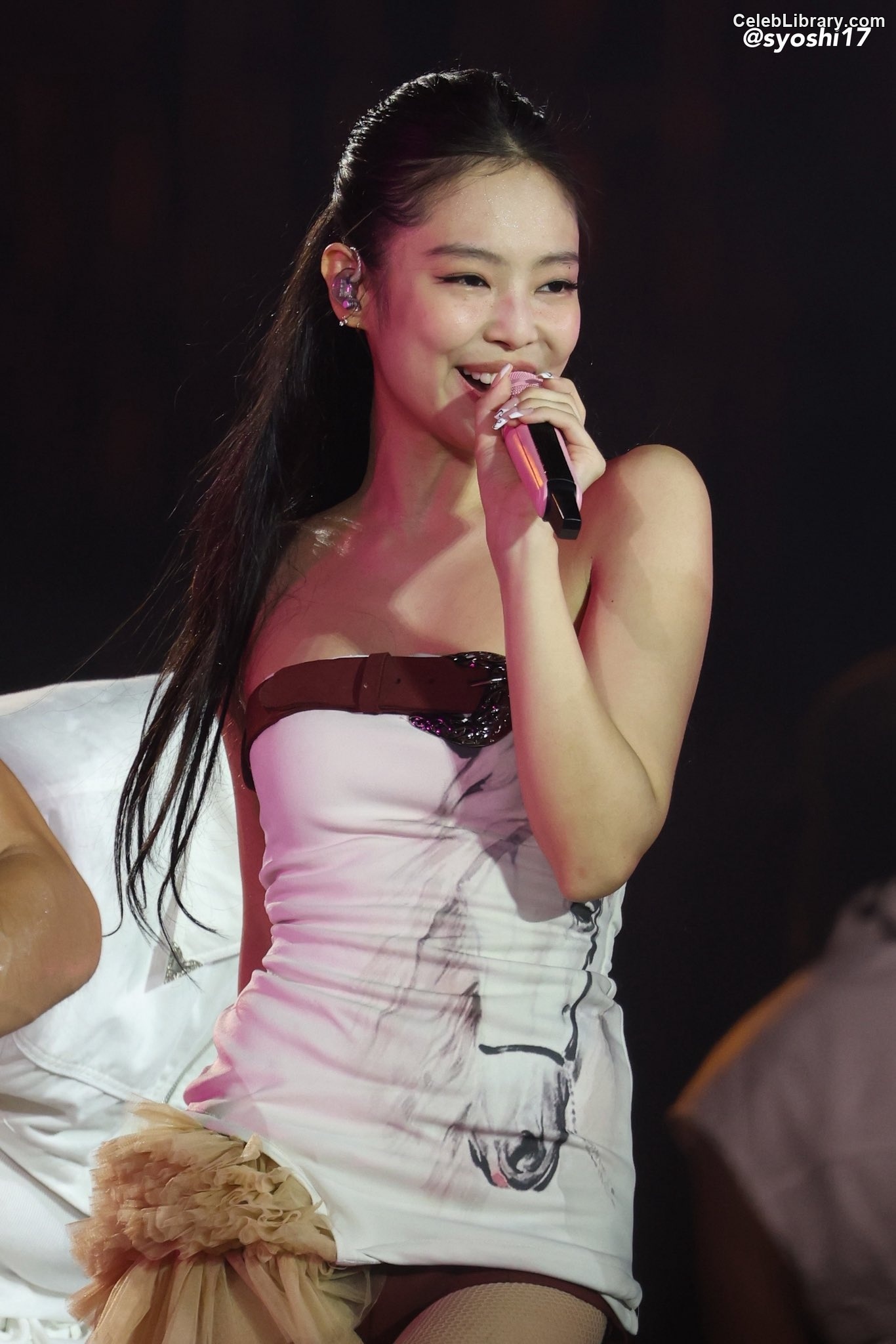 Jennie  BLΛƆKPIИK (Blackpink) photo 17 of 3632