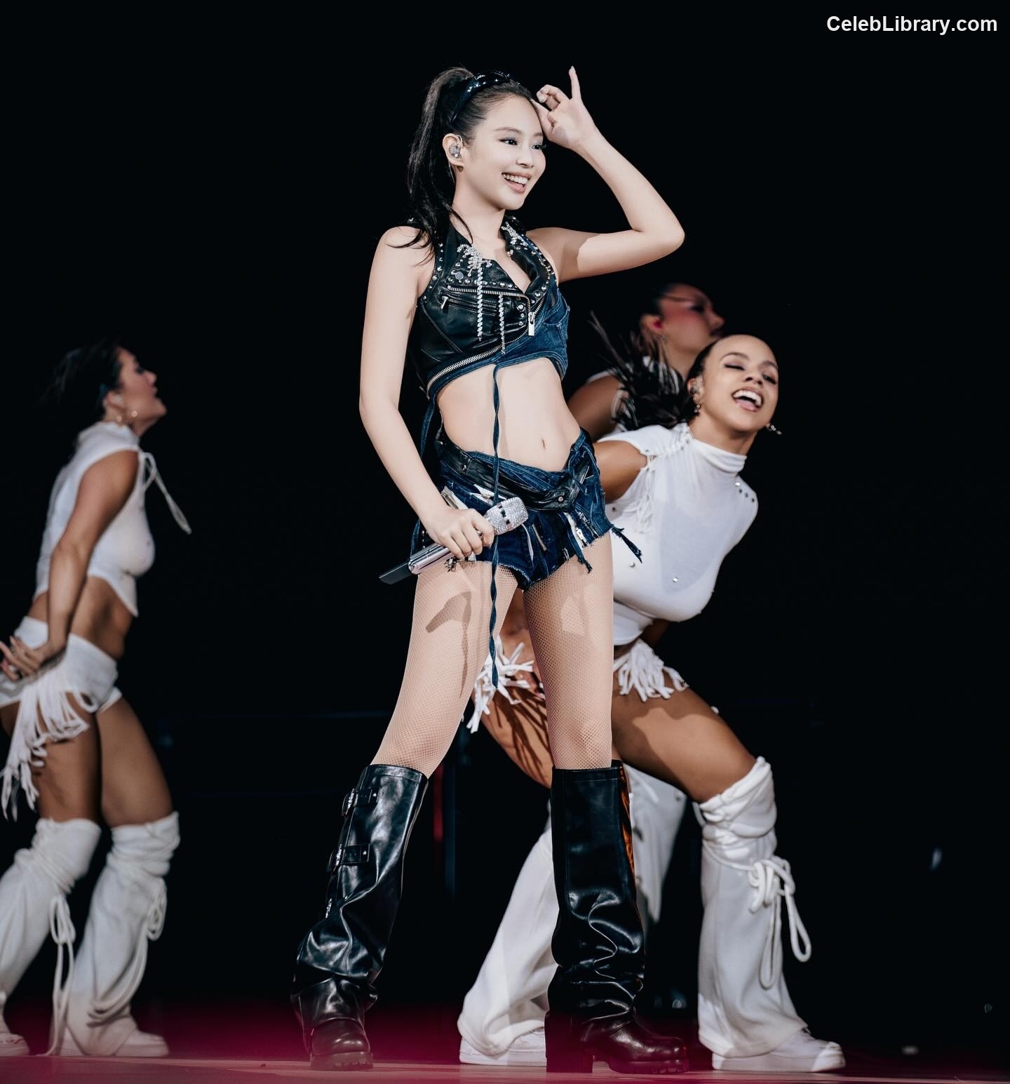 Jennie  BLΛƆKPIИK (Blackpink) photo 23 of 3632