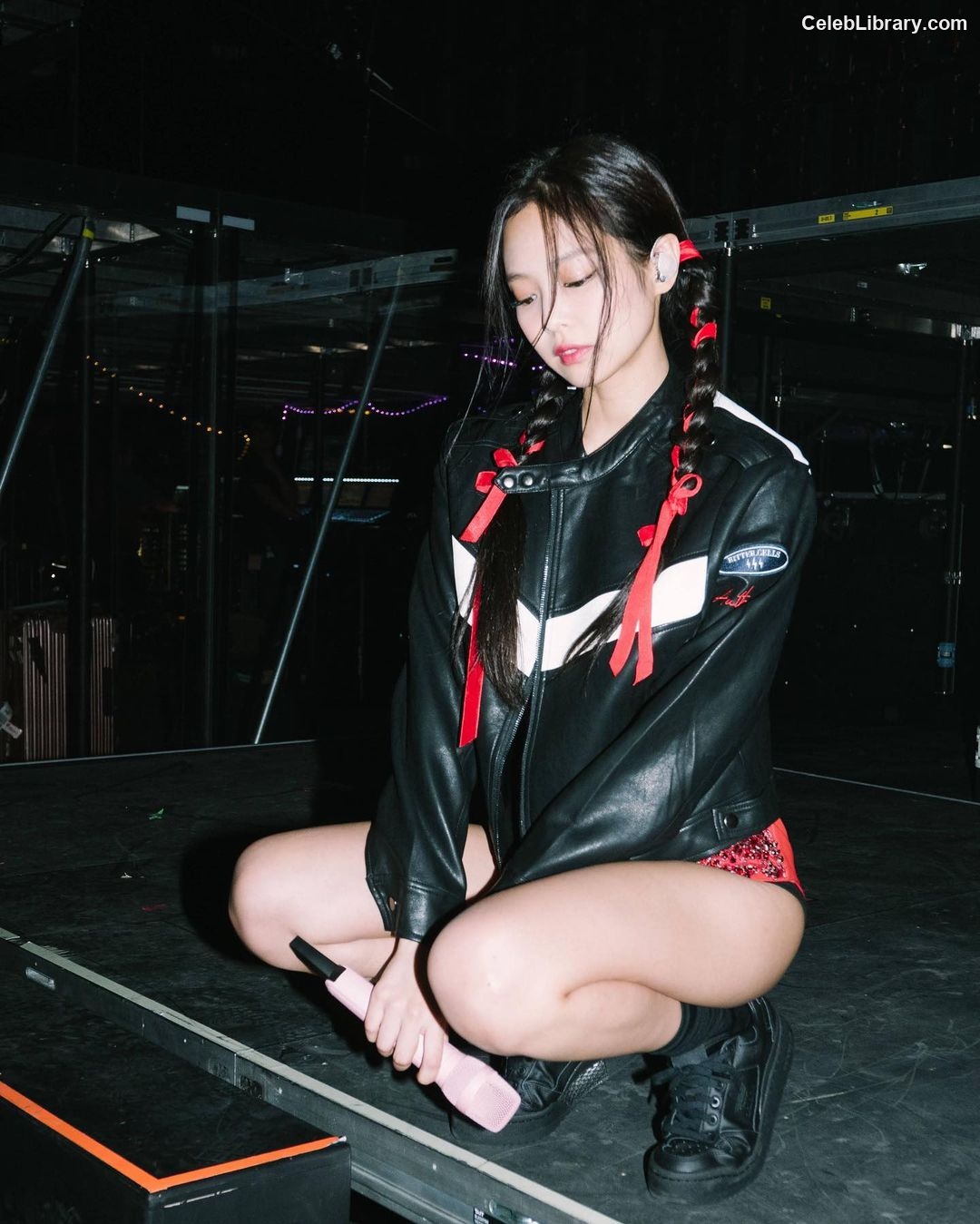 Jennie  BLΛƆKPIИK (Blackpink) photo 20 of 3632