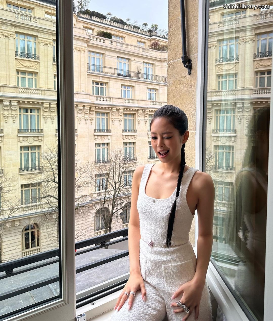 Jennie  BLΛƆKPIИK (Blackpink) photo 1 of 3632