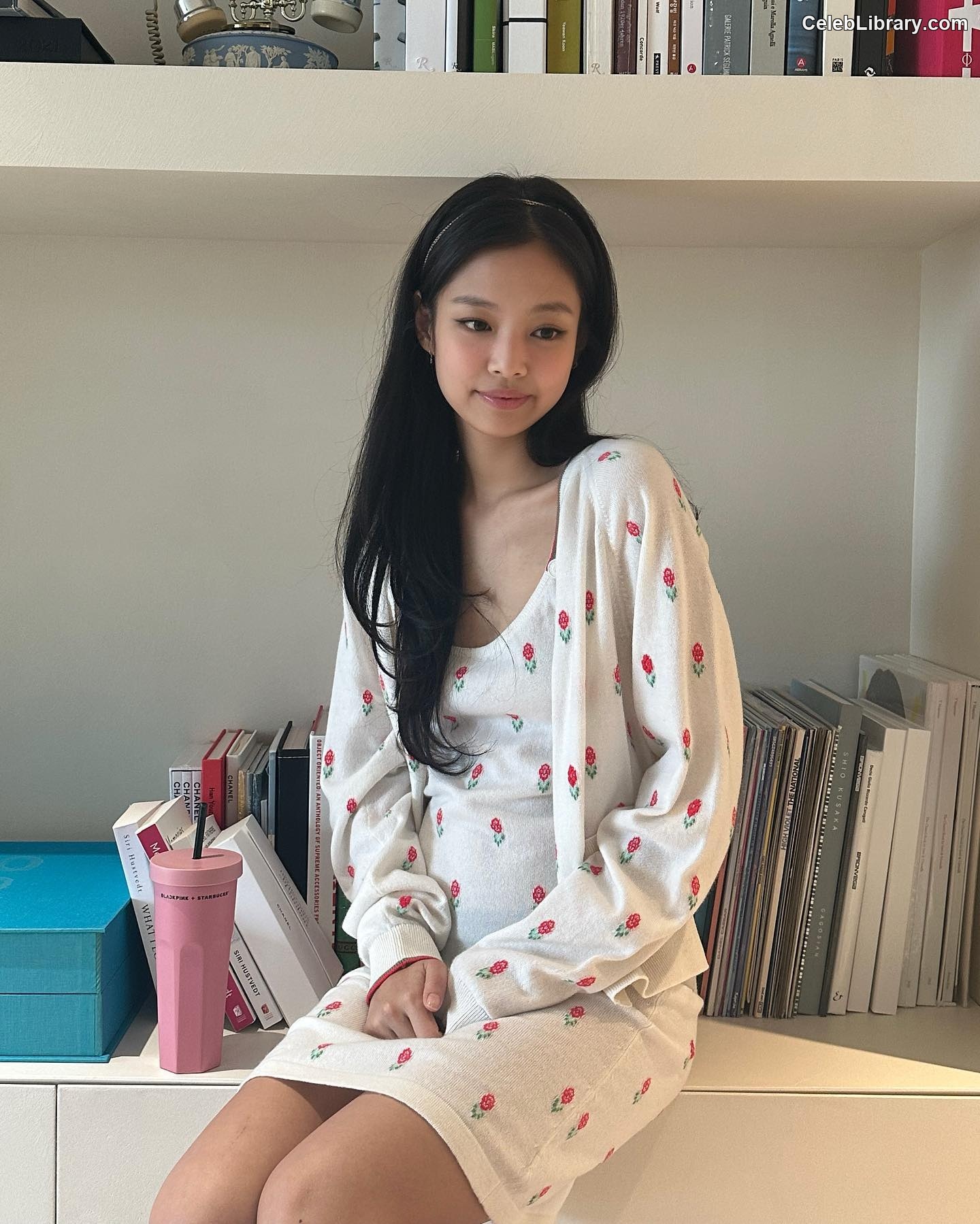 Jennie  BLΛƆKPIИK (Blackpink) photo 10 of 3632