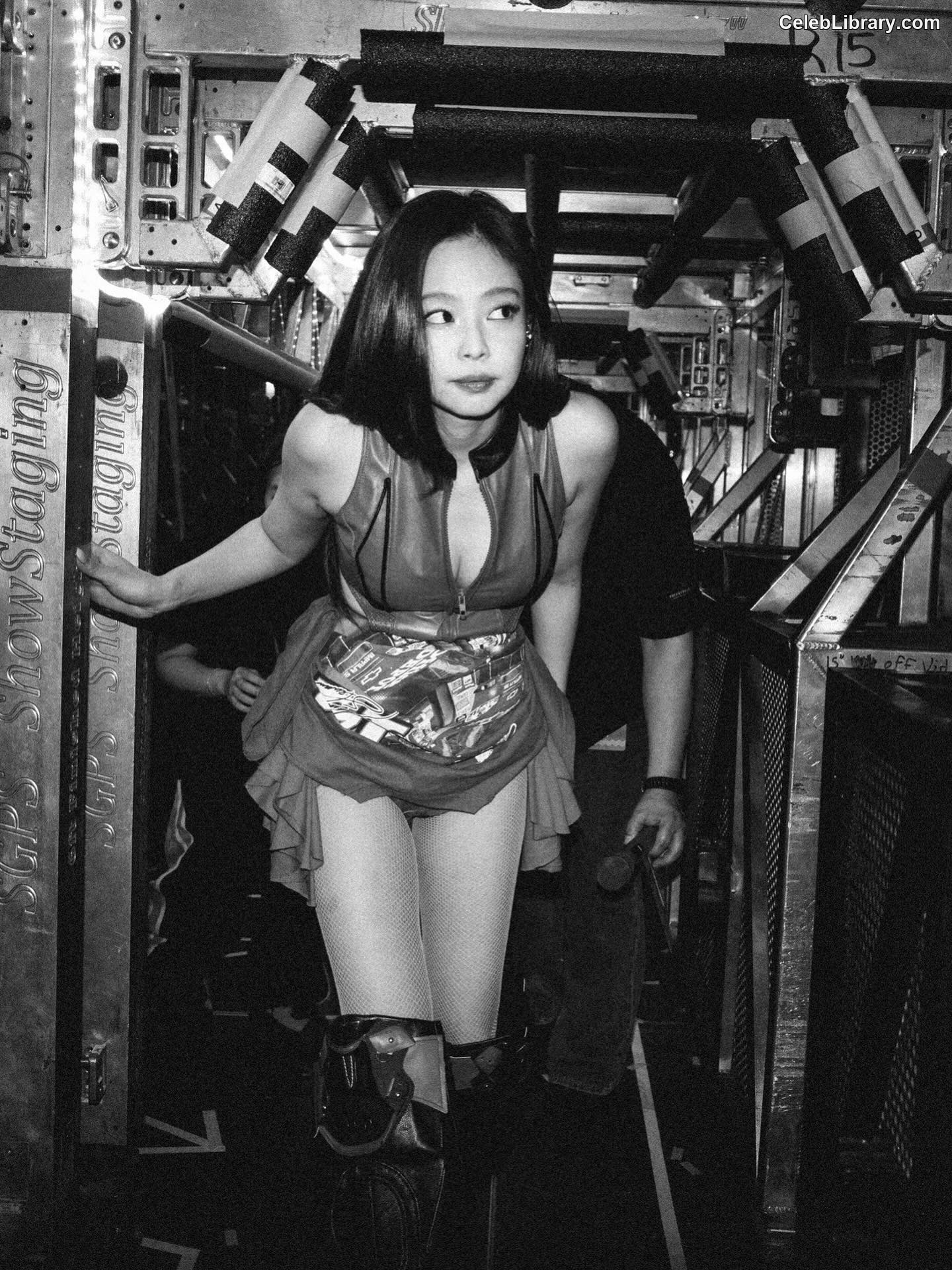 Jennie  BLΛƆKPIИK (Blackpink) photo 9 of 3632