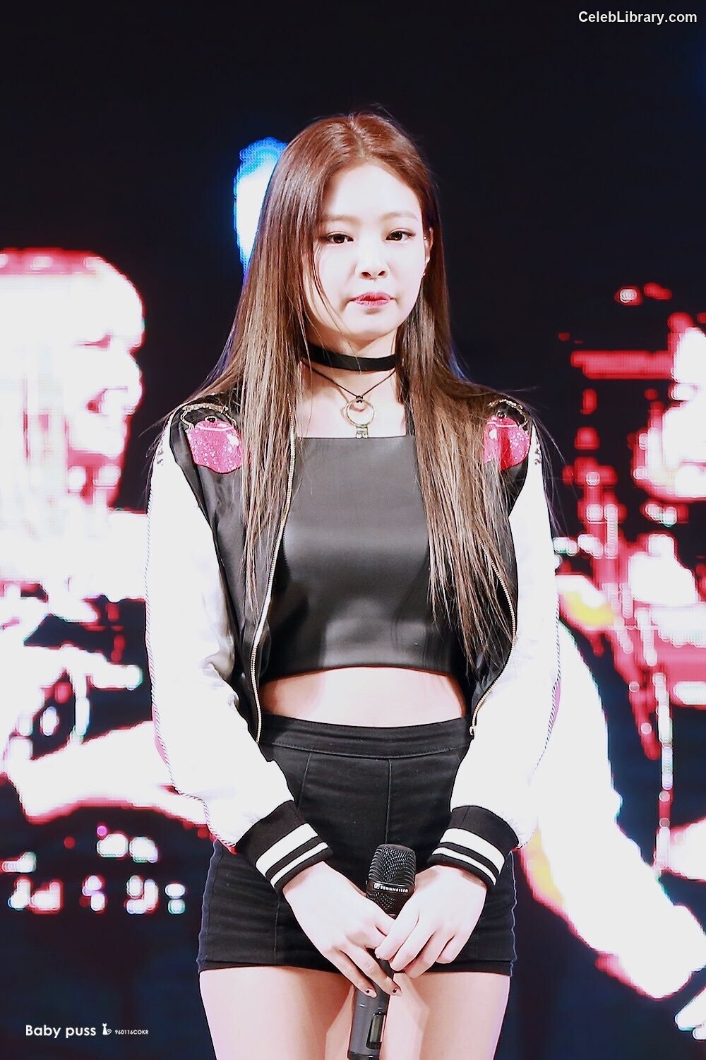 Jennie  BLΛƆKPIИK (Blackpink) photo 5 of 3632