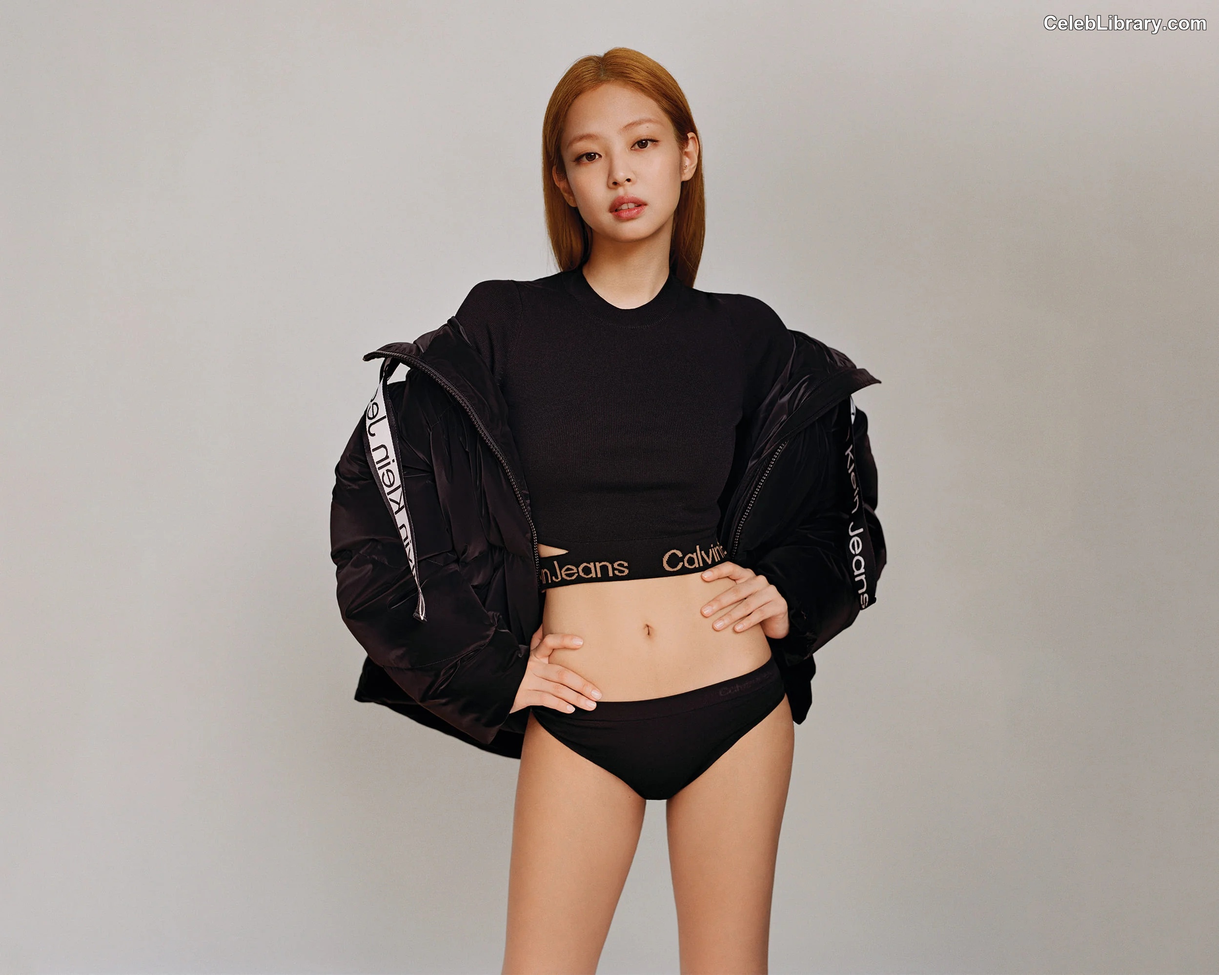 Jennie  BLΛƆKPIИK (Blackpink) photo 1 of 3632