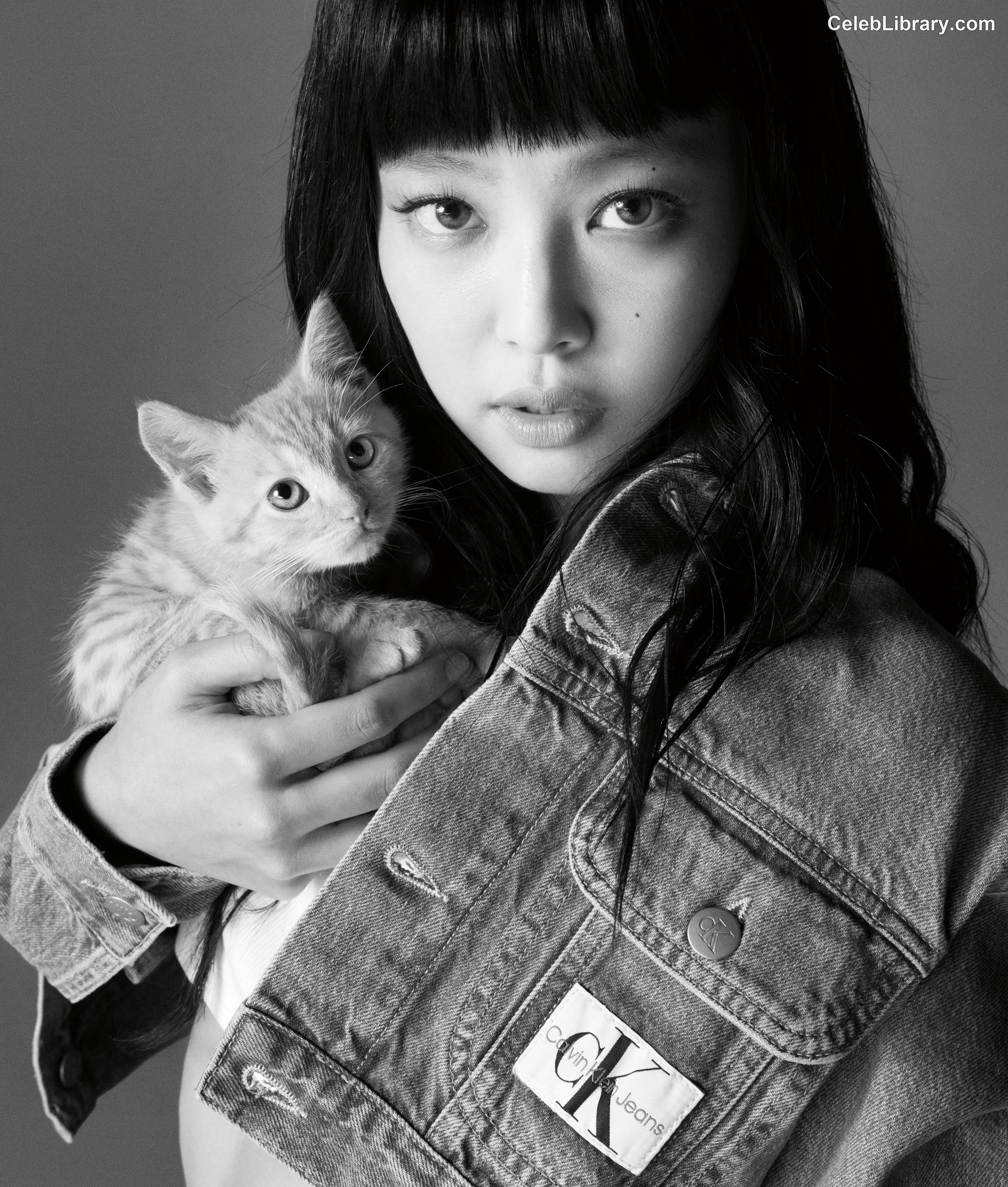 Jennie  BLΛƆKPIИK (Blackpink) photo 1 of 3632