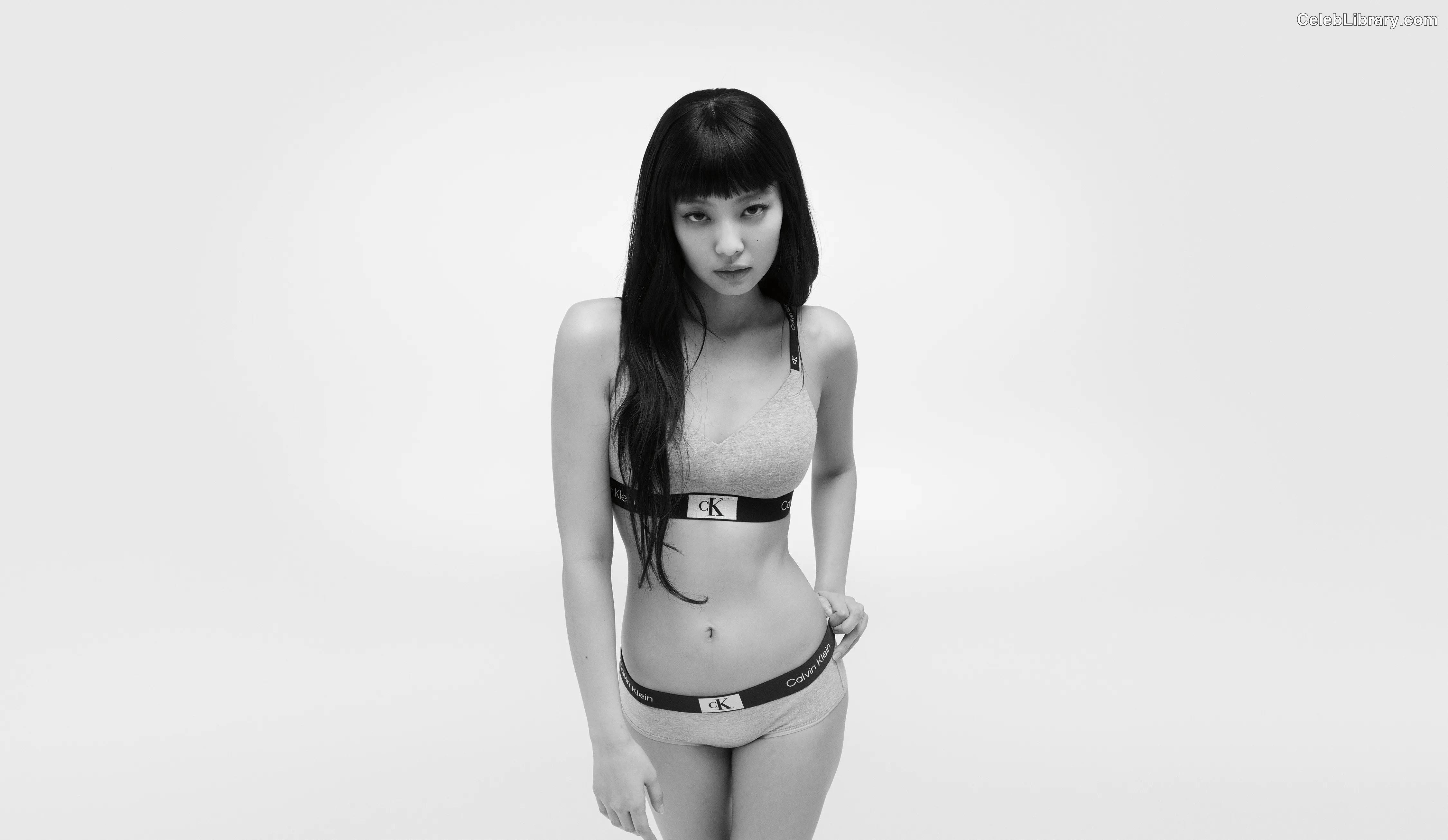 Jennie  BLΛƆKPIИK (Blackpink) photo 3 of 3632