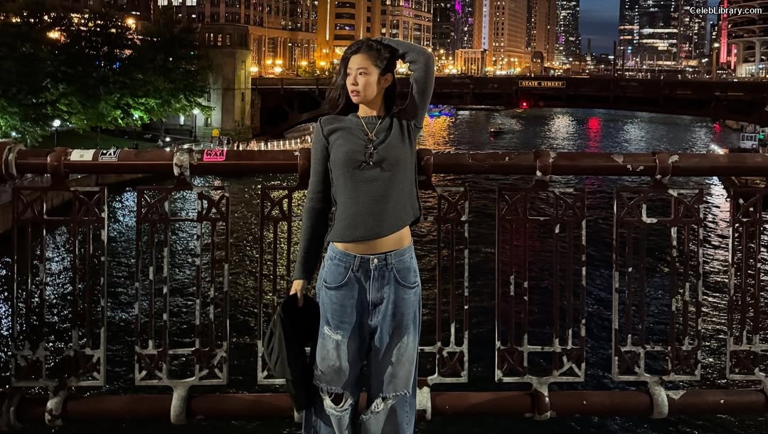 Jennie  BLΛƆKPIИK (Blackpink) photo 18 of 3632