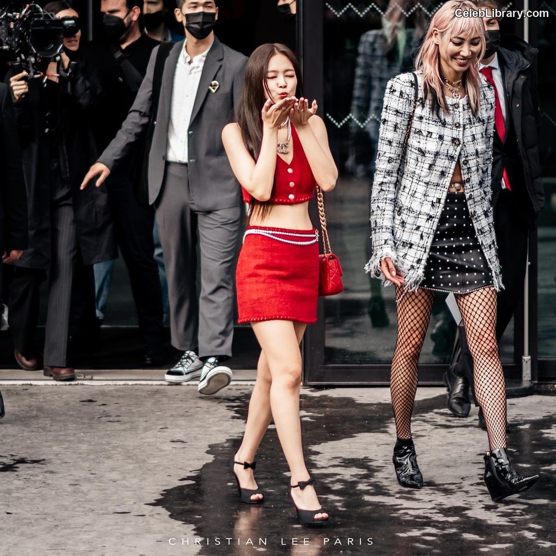 Jennie  BLΛƆKPIИK (Blackpink) photo 19 of 3632