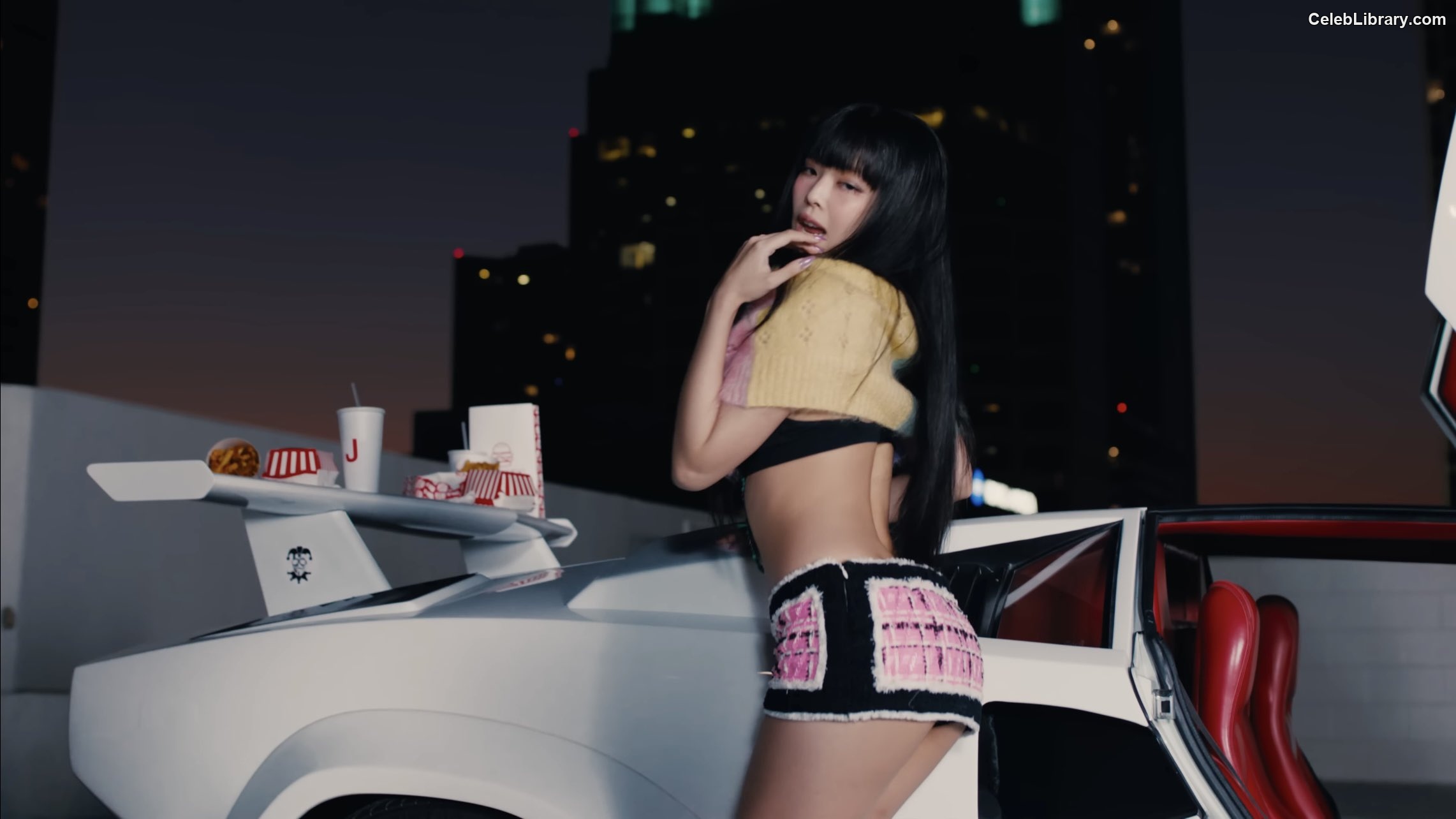 Jennie  BLΛƆKPIИK (Blackpink) photo 12 of 3632