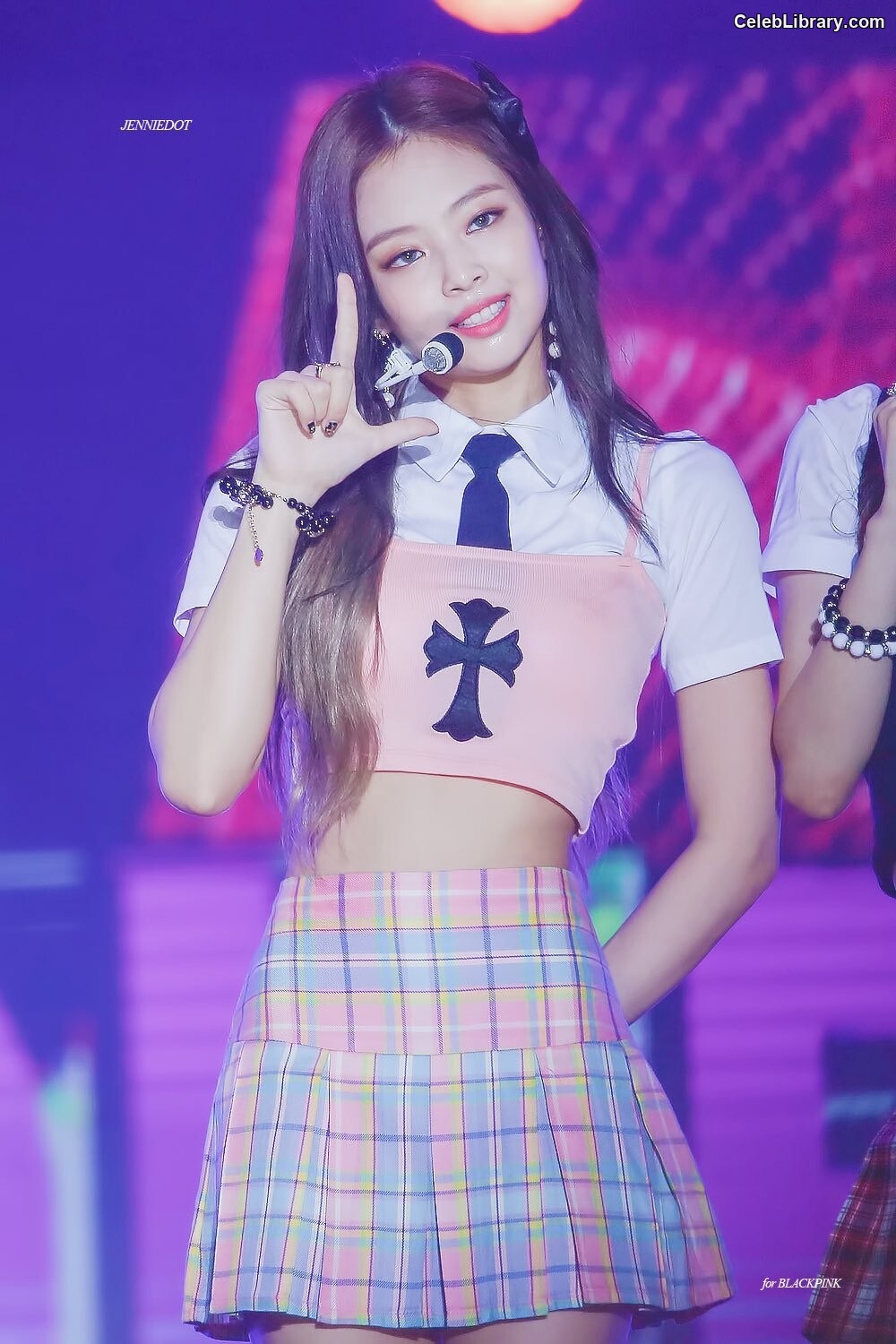 Jennie  BLΛƆKPIИK (Blackpink) photo 6 of 3632