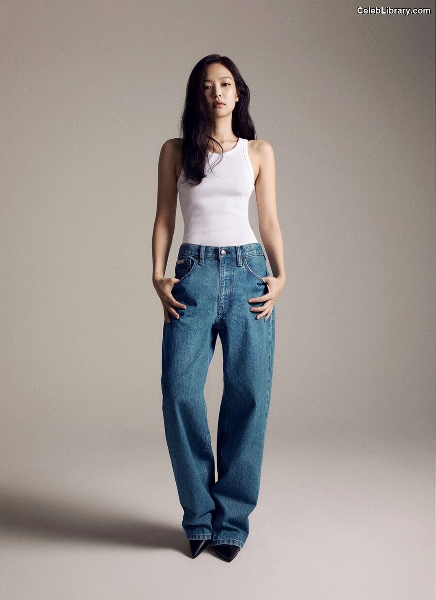 Jennie  BLΛƆKPIИK (Blackpink) photo 10 of 3632