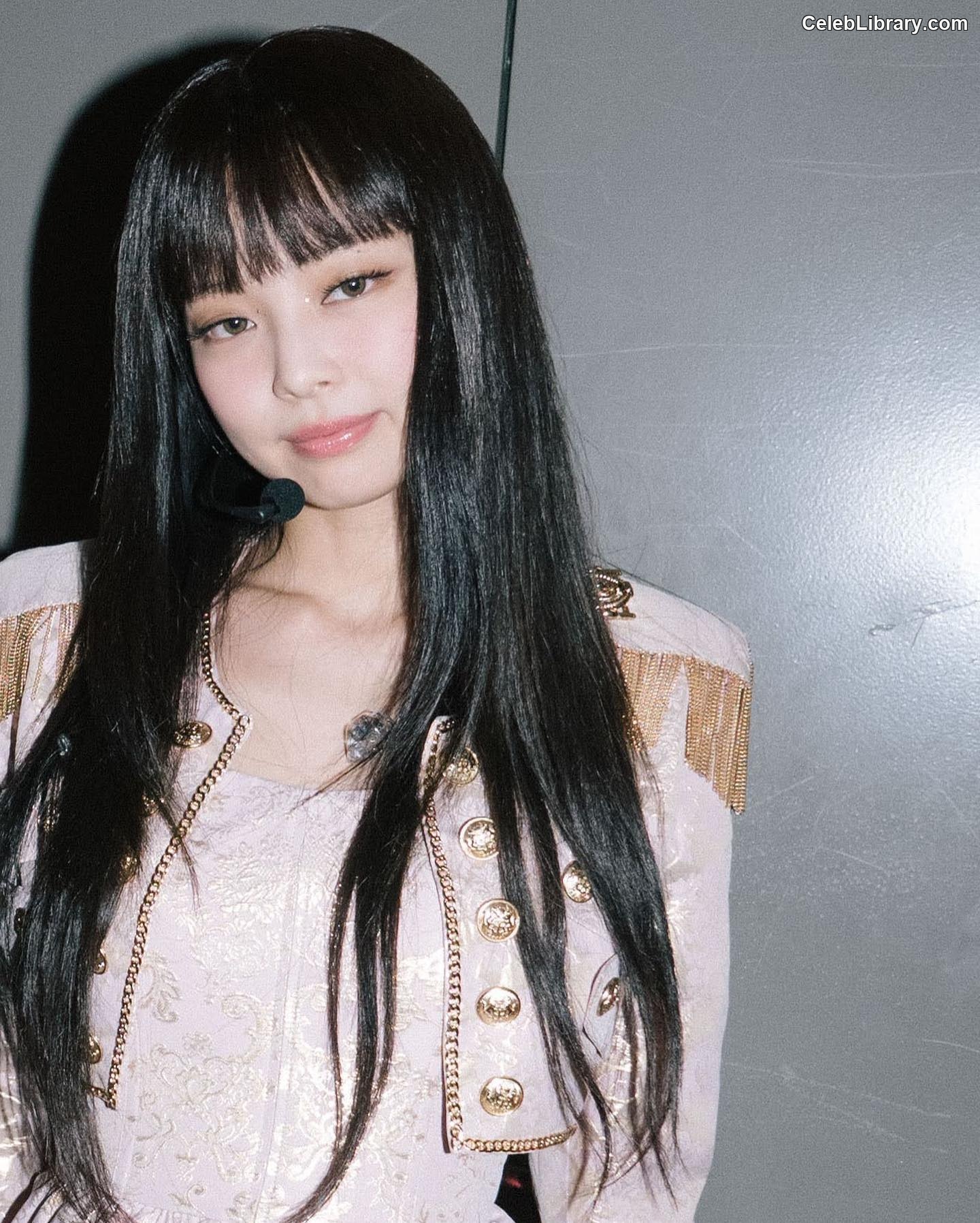 Jennie  BLΛƆKPIИK (Blackpink) photo 16 of 3632
