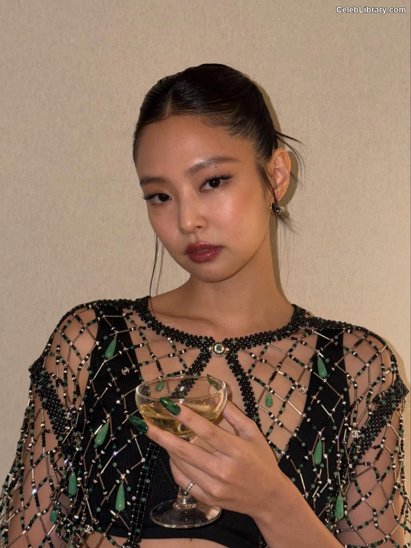 Jennie  BLΛƆKPIИK (Blackpink) photo 5 of 3632
