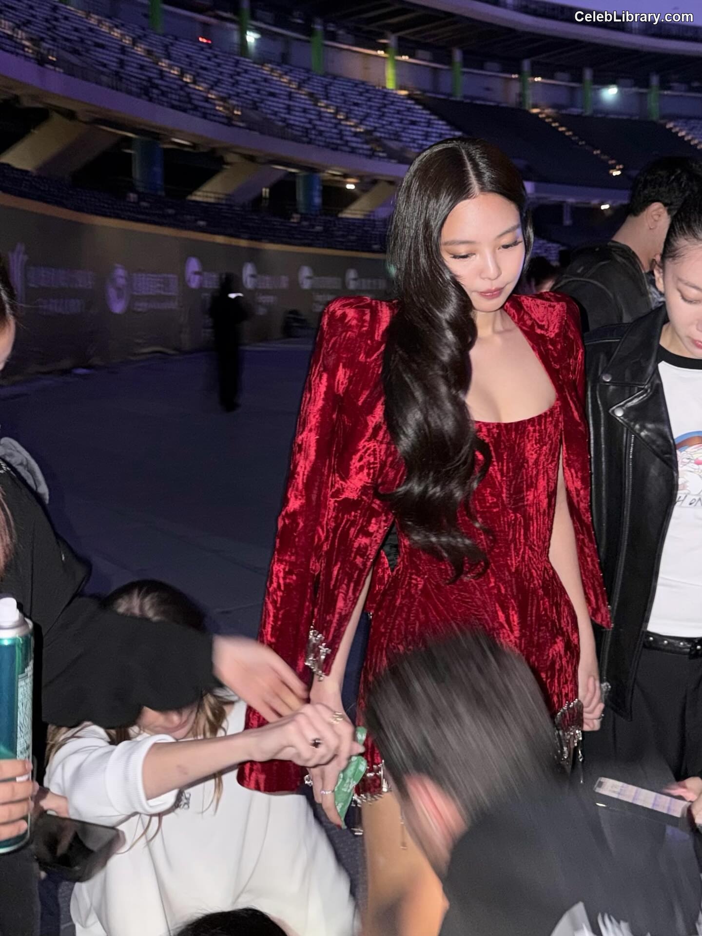 Jennie  BLΛƆKPIИK (Blackpink) photo 17 of 3632