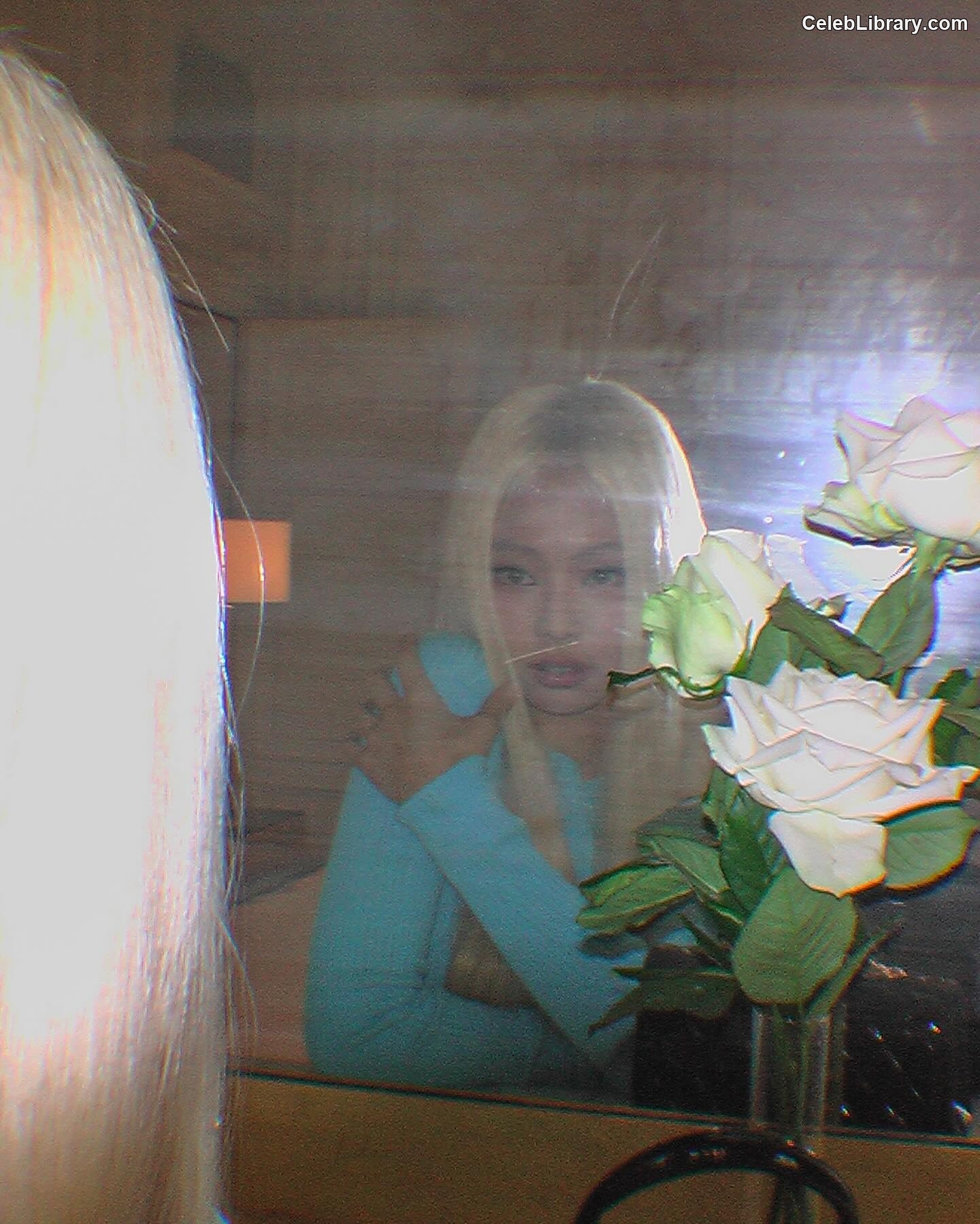 Jennie  BLΛƆKPIИK (Blackpink) photo 5 of 3632