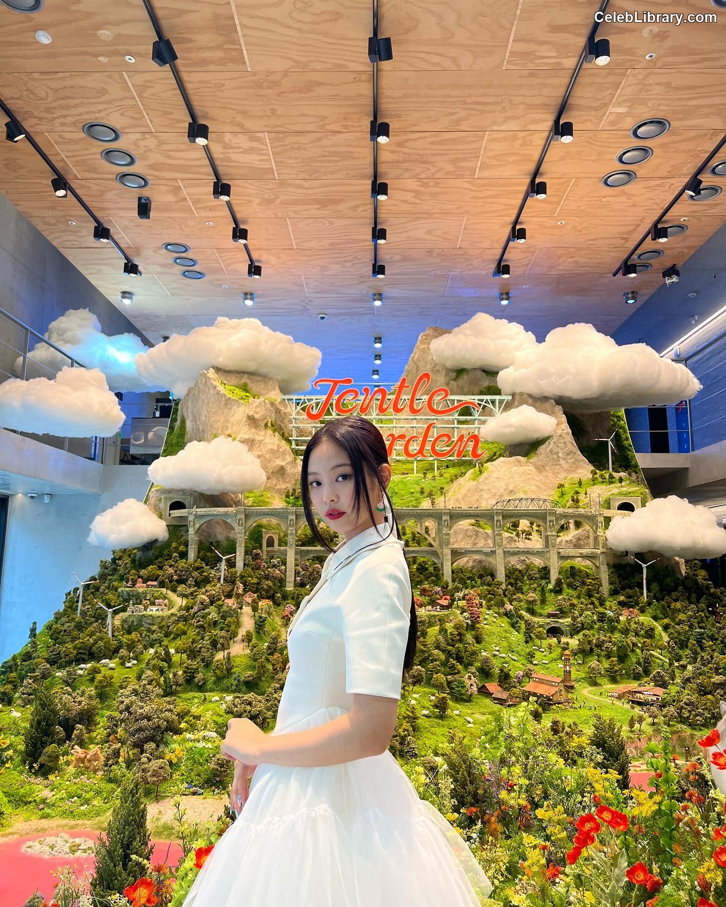 Jennie  BLΛƆKPIИK (Blackpink) photo 19 of 3632