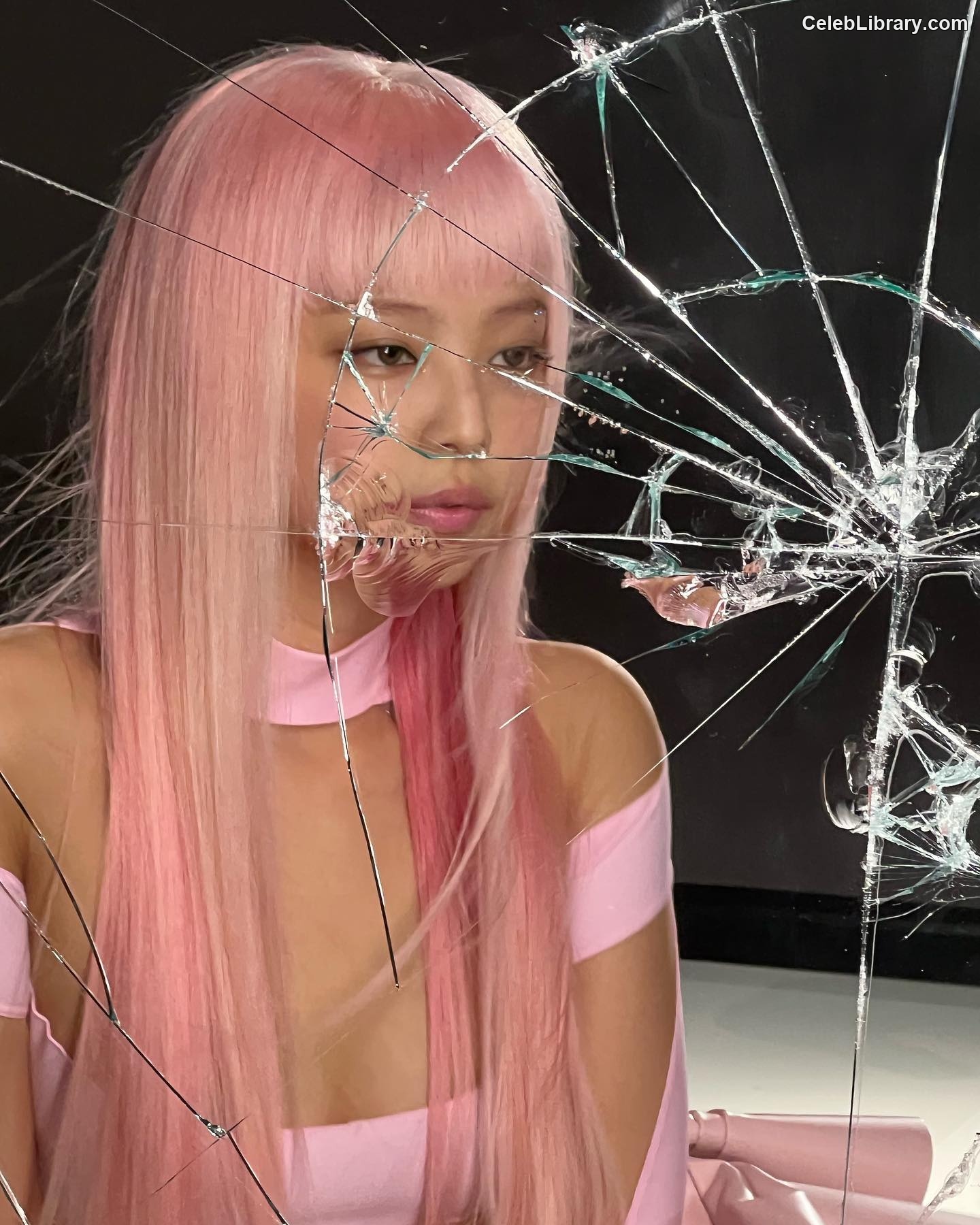 Jennie  BLΛƆKPIИK (Blackpink) photo 11 of 3632