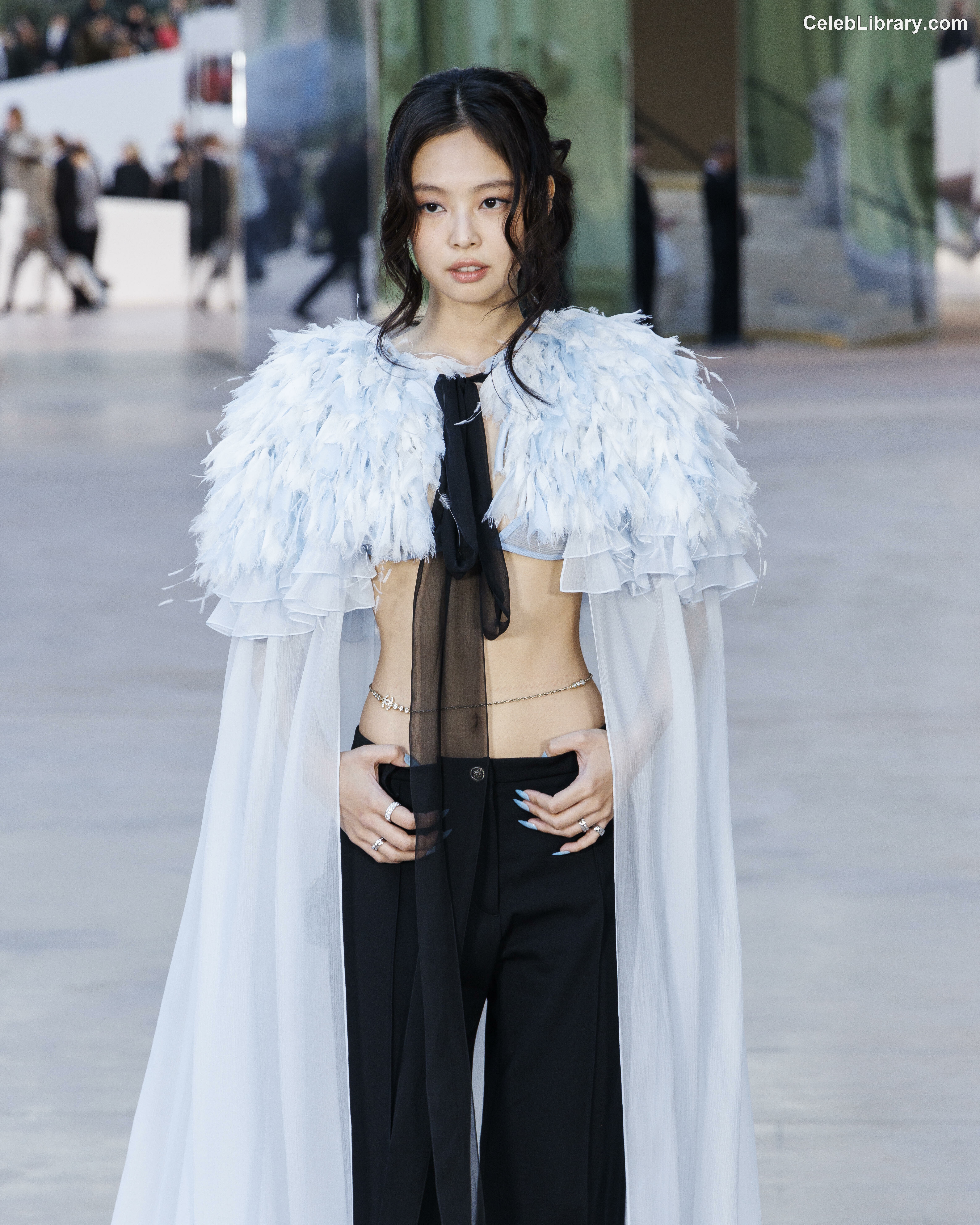 Jennie  BLΛƆKPIИK (Blackpink) photo 2 of 3632