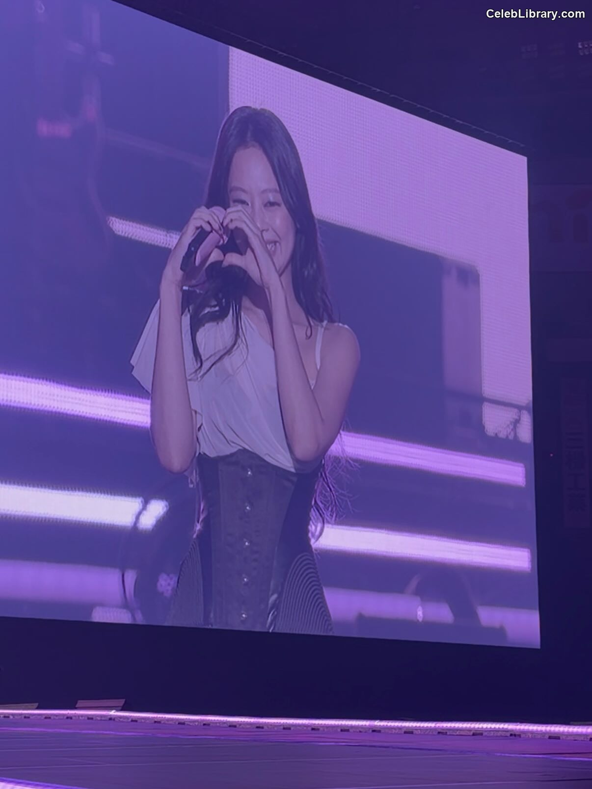 Jennie  BLΛƆKPIИK (Blackpink) photo 16 of 3632