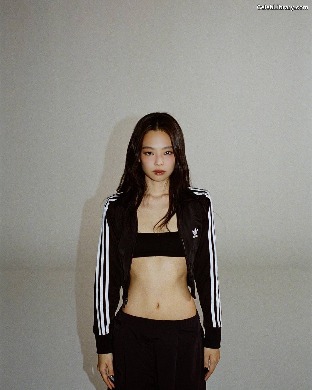 Jennie  BLΛƆKPIИK (Blackpink) photo 23 of 3632