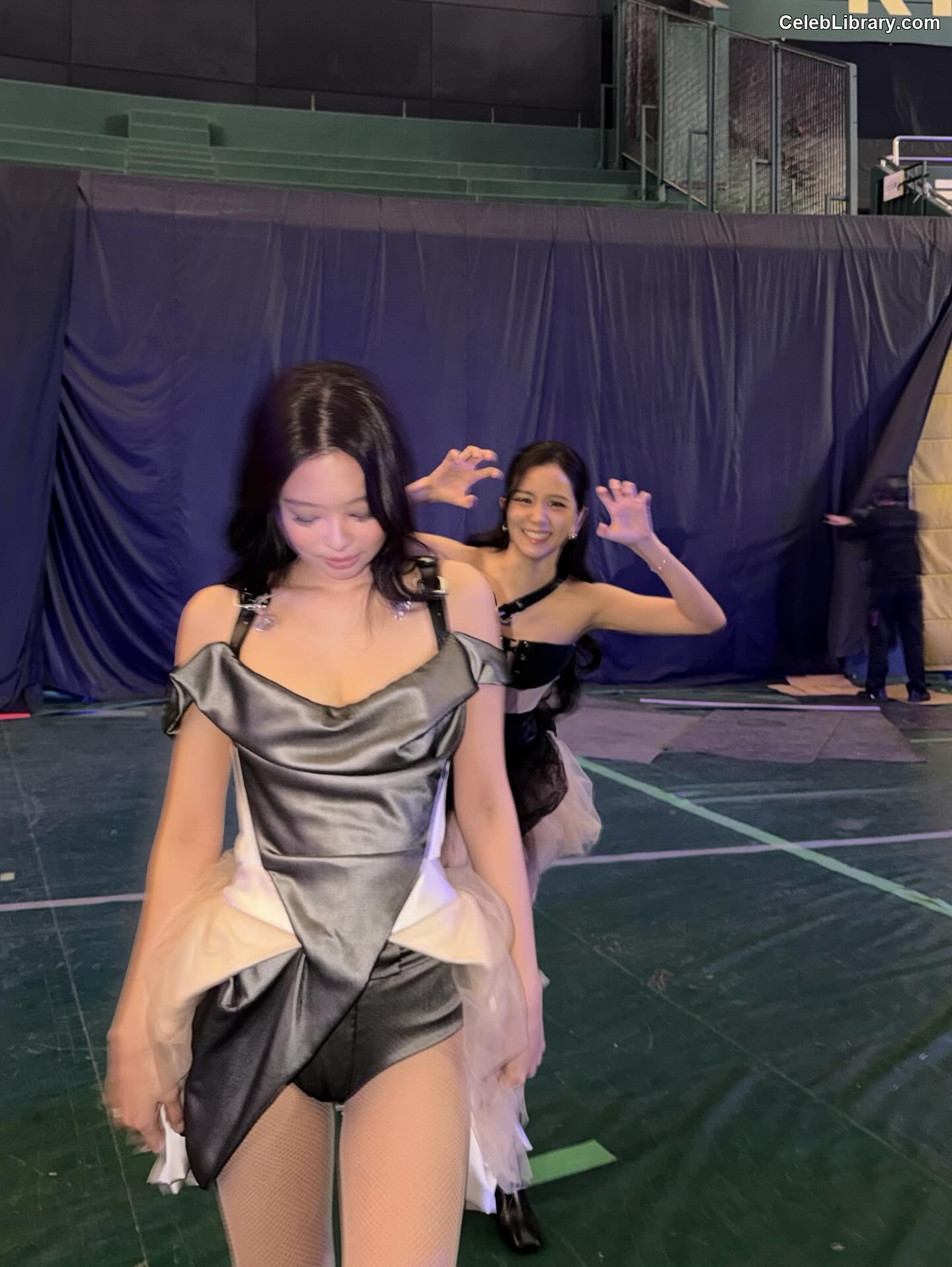 Jennie  BLΛƆKPIИK (Blackpink) photo 18 of 3632